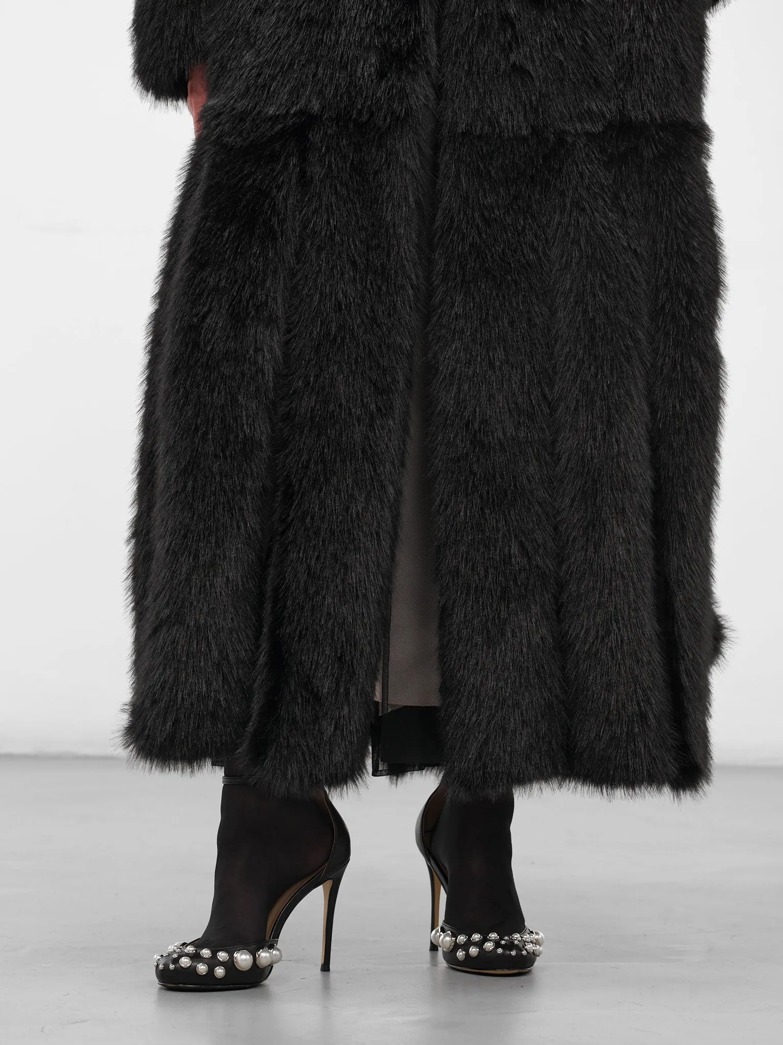 Black Oversized Long Fur Coat (2074-1090-BLACK) sold by lorenzo product image thumbnail 4