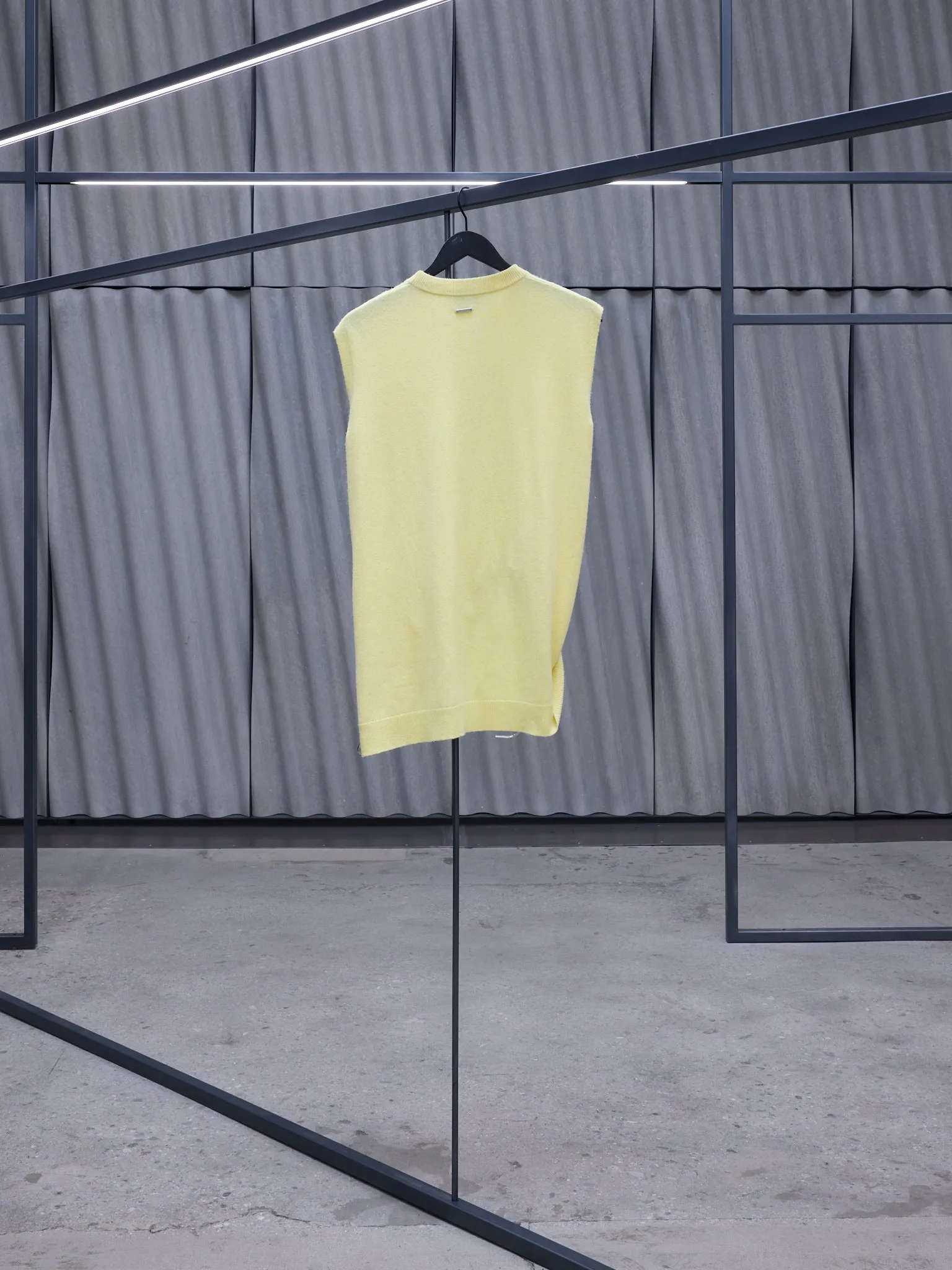 Yellow Hanger Twisted Hem Sweater (KW0894-YN0200-208-PALE-YELLOW) sold by lorenzo product image thumbnail 2