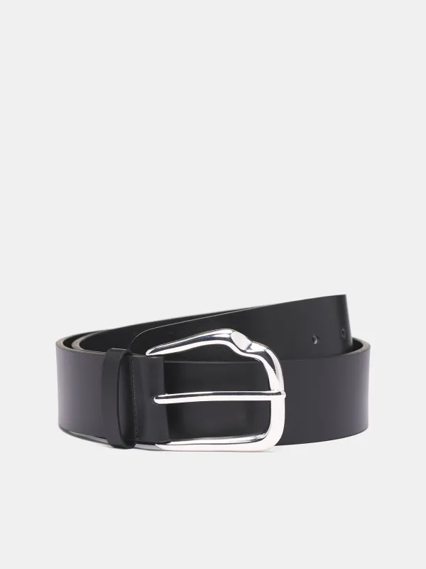 Black Leather Fender Buckle Belt (25038026-BLACK-SILVER) sold by lorenzo