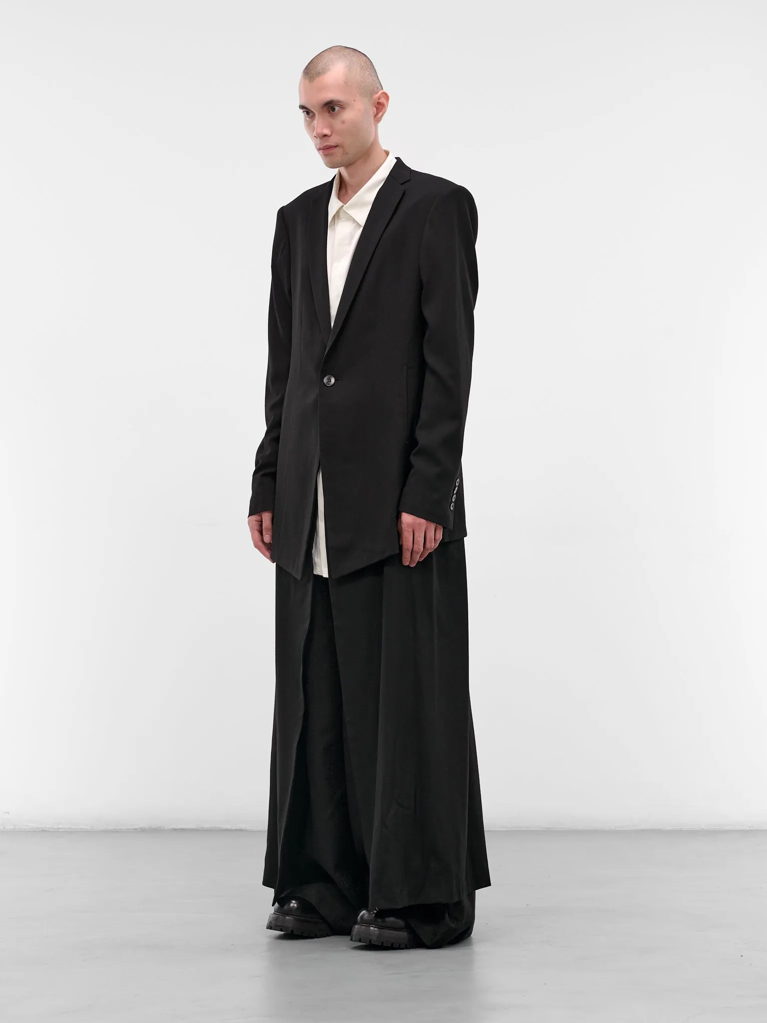 Black Tailored Wool-Viscose Blazer (917JAM1-S-BLACK) sold by lorenzo product image thumbnail 2