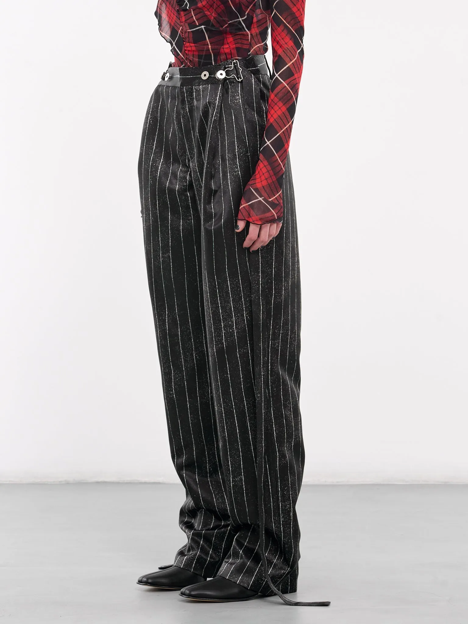 The Satin Pinstripe Wide Pants (F-PA160-C556-0001-BLACK-WHITE) sold by lorenzo product image thumbnail 5
