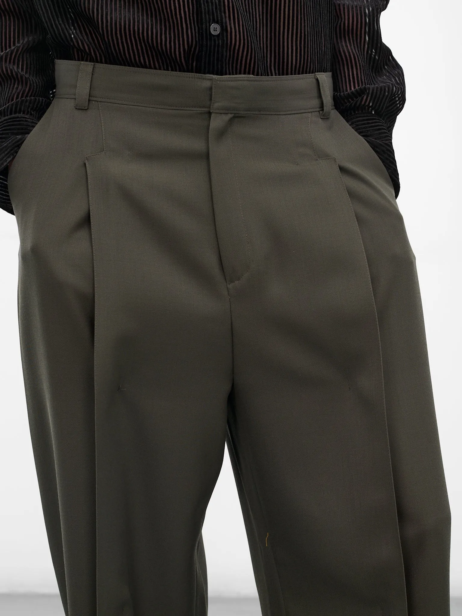 Green Pleated Wide Leg Trousers (0730-T126-ARMY) sold by lorenzo product image thumbnail 4