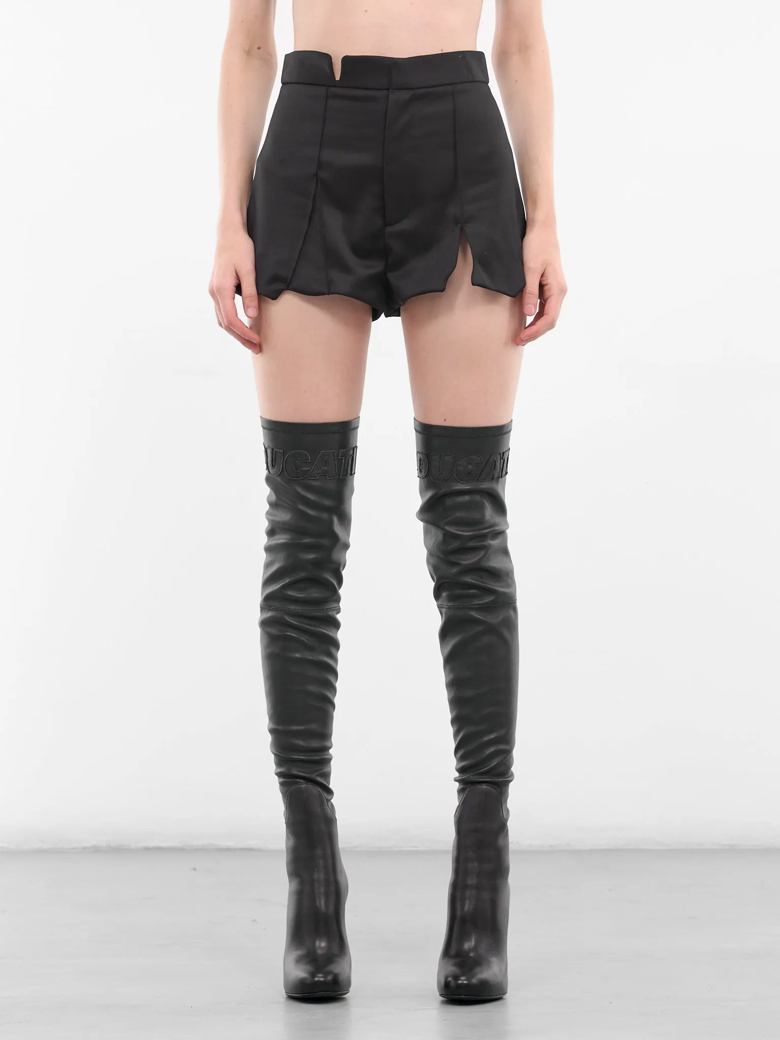 Black Gingko Wool Mini Shorts (G2101-BLACK) sold by lorenzo