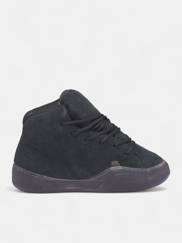 Black Suede Mid Skater Sneakers (ERL11SH05-PIRATE-BLACK) sold by lorenzo