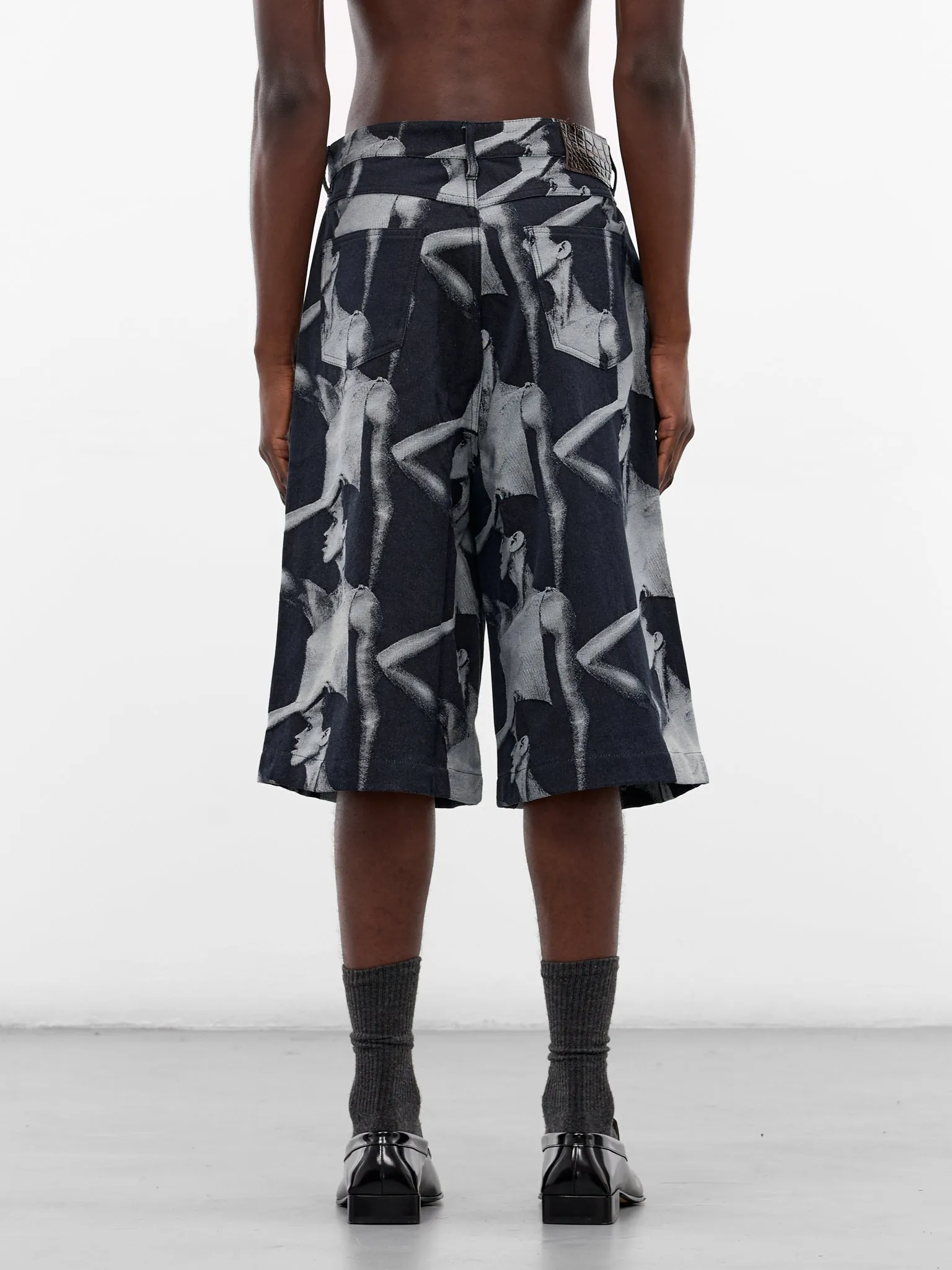 Indigo Jet Denim Baggy Shorts (UA25DE01-CO02-504-INDIGO) sold by lorenzo product image thumbnail 3