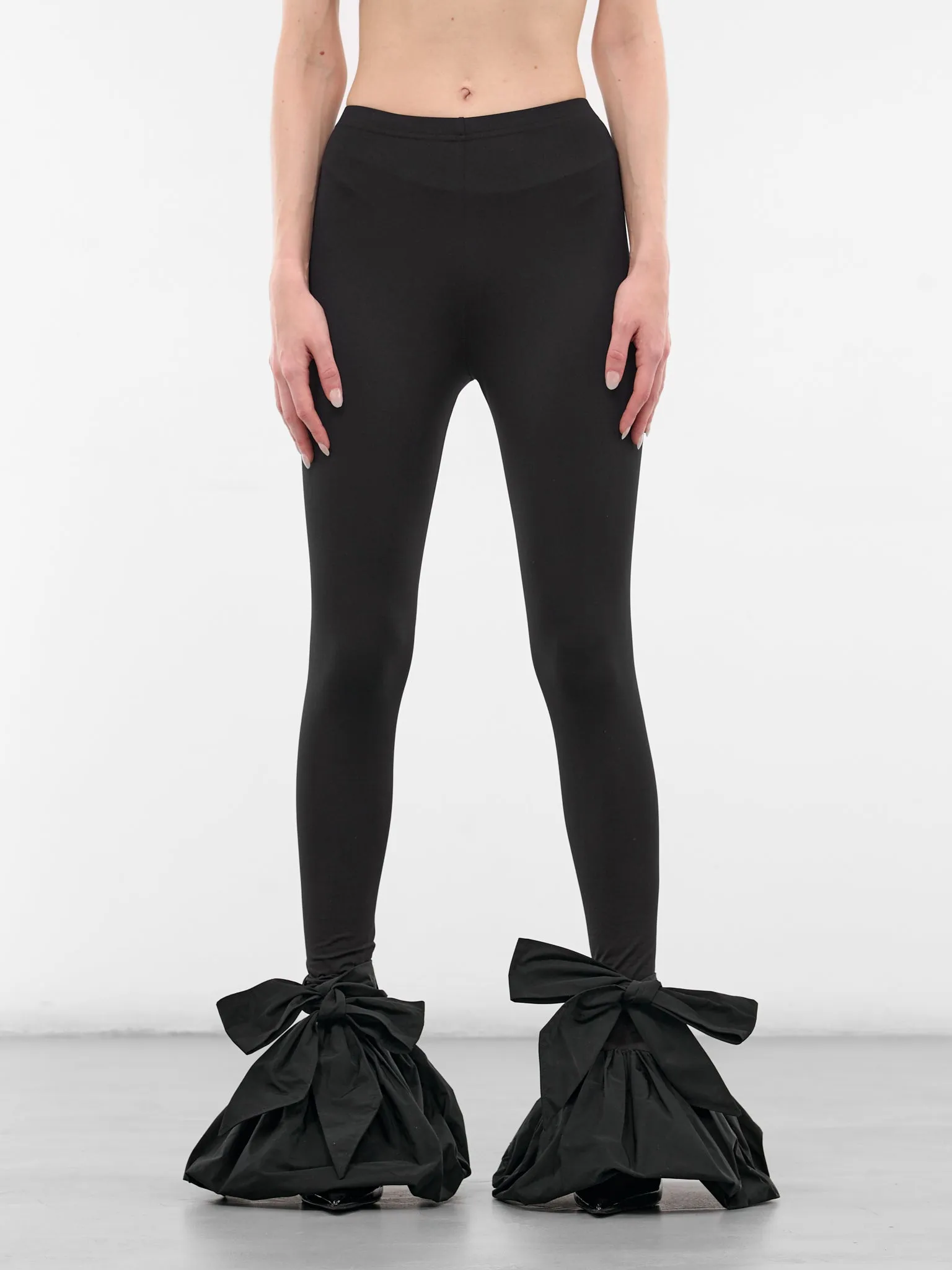 Black Nylon Flared Bow Leggings (VAQ10P101-BLACK) sold by lorenzo