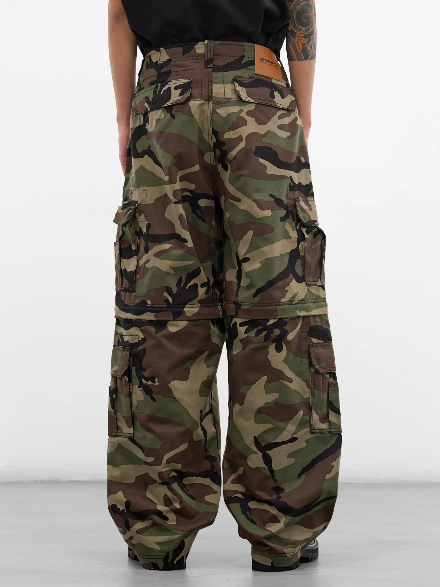 Green Camouflage Zip Cargo Pants (ME76PA096XE-GREEN-CAMO) sold by lorenzo product image thumbnail 3