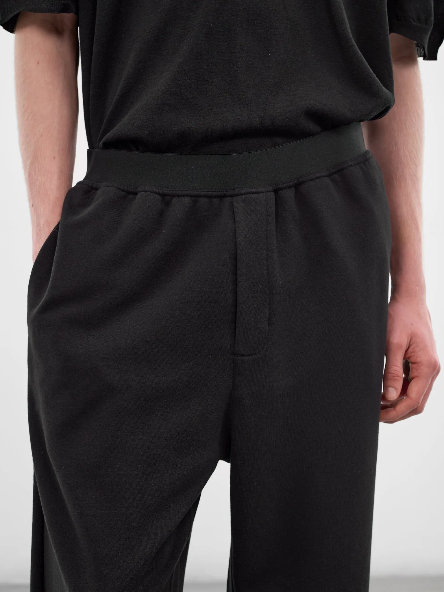 Black Relaxed Cotton-Poly Pants (SH0KA0071-S25606-900-BLACK) sold by lorenzo product image thumbnail 4