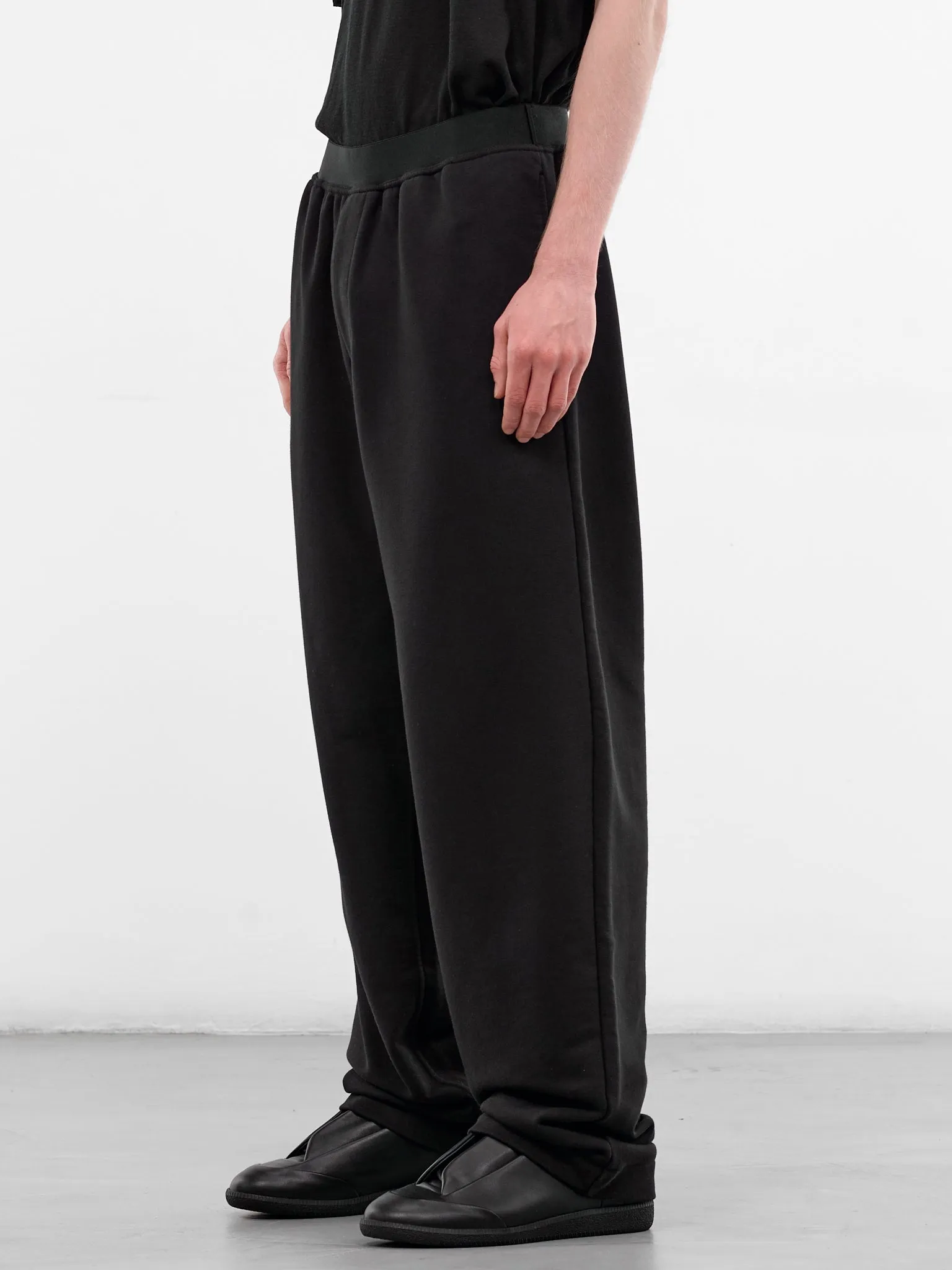 Black Relaxed Cotton-Poly Pants (SH0KA0071-S25606-900-BLACK) sold by lorenzo product image thumbnail 2