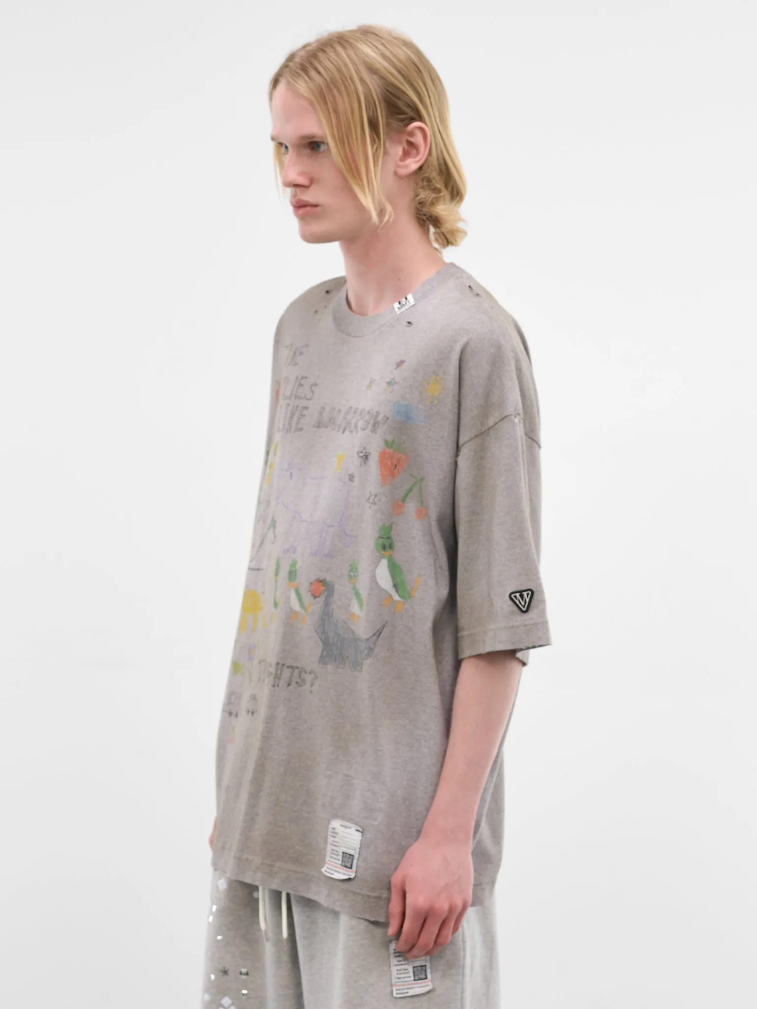 Gray Oversized Scribble Graphic Tee (J16TS831-GRAY) sold by lorenzo product image thumbnail 2