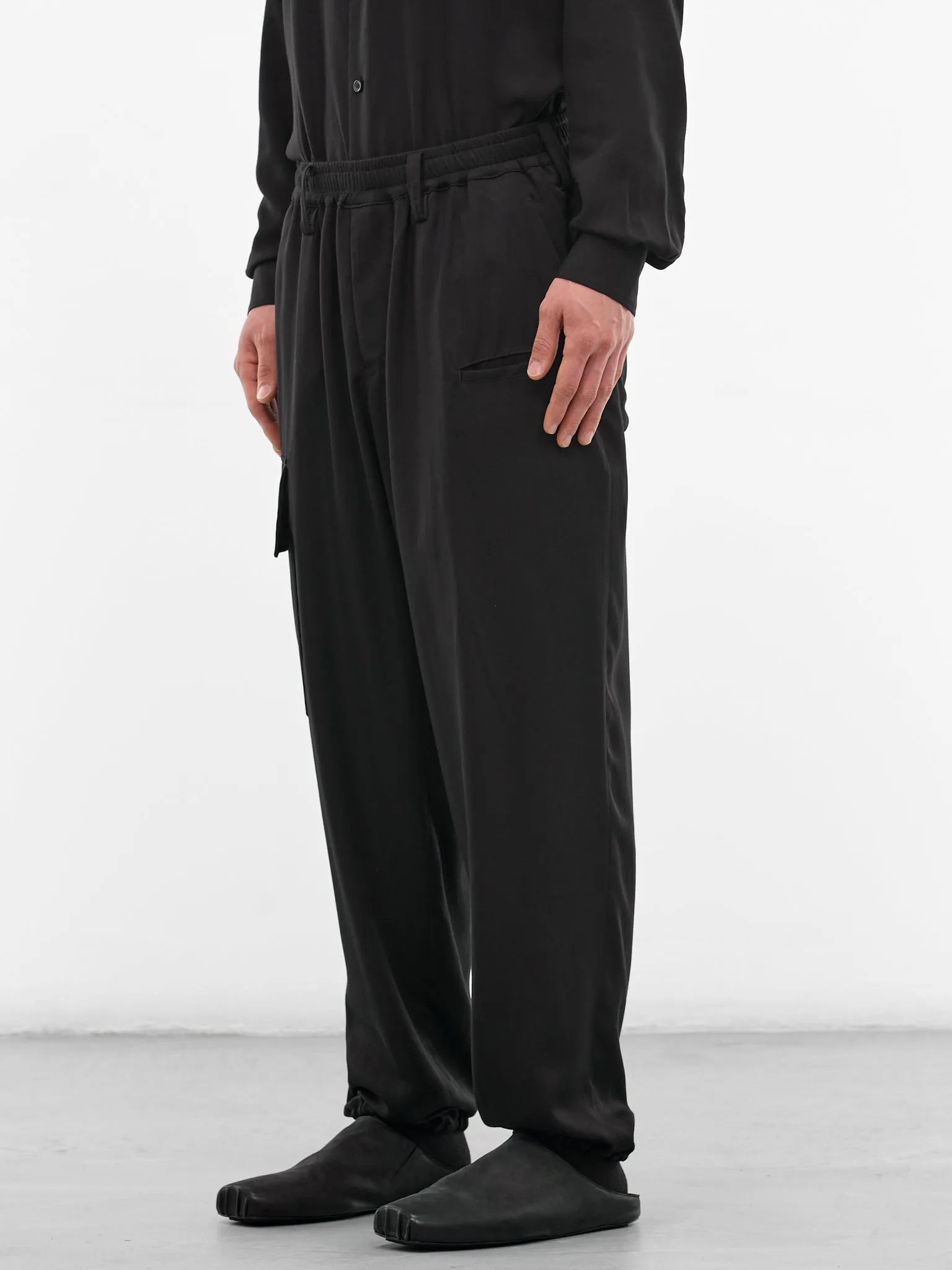 Black Elasticated Waist Cargo Pants (HK-P02-240-1-BLACK) sold by lorenzo product image thumbnail 2