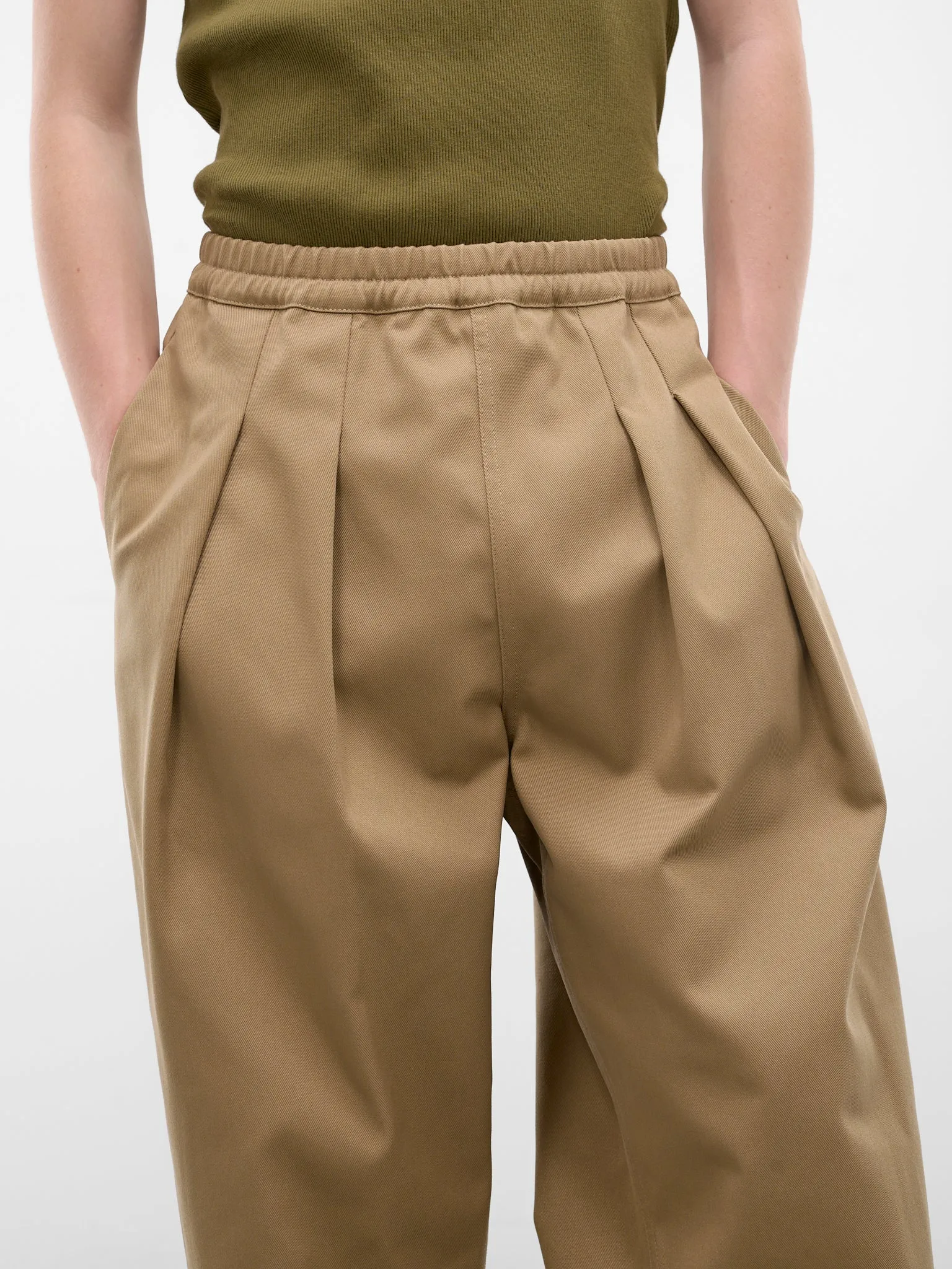Beige Pleated Elastic Trousers (S67KA0091-S54042-BEIGE) sold by lorenzo product image thumbnail 4