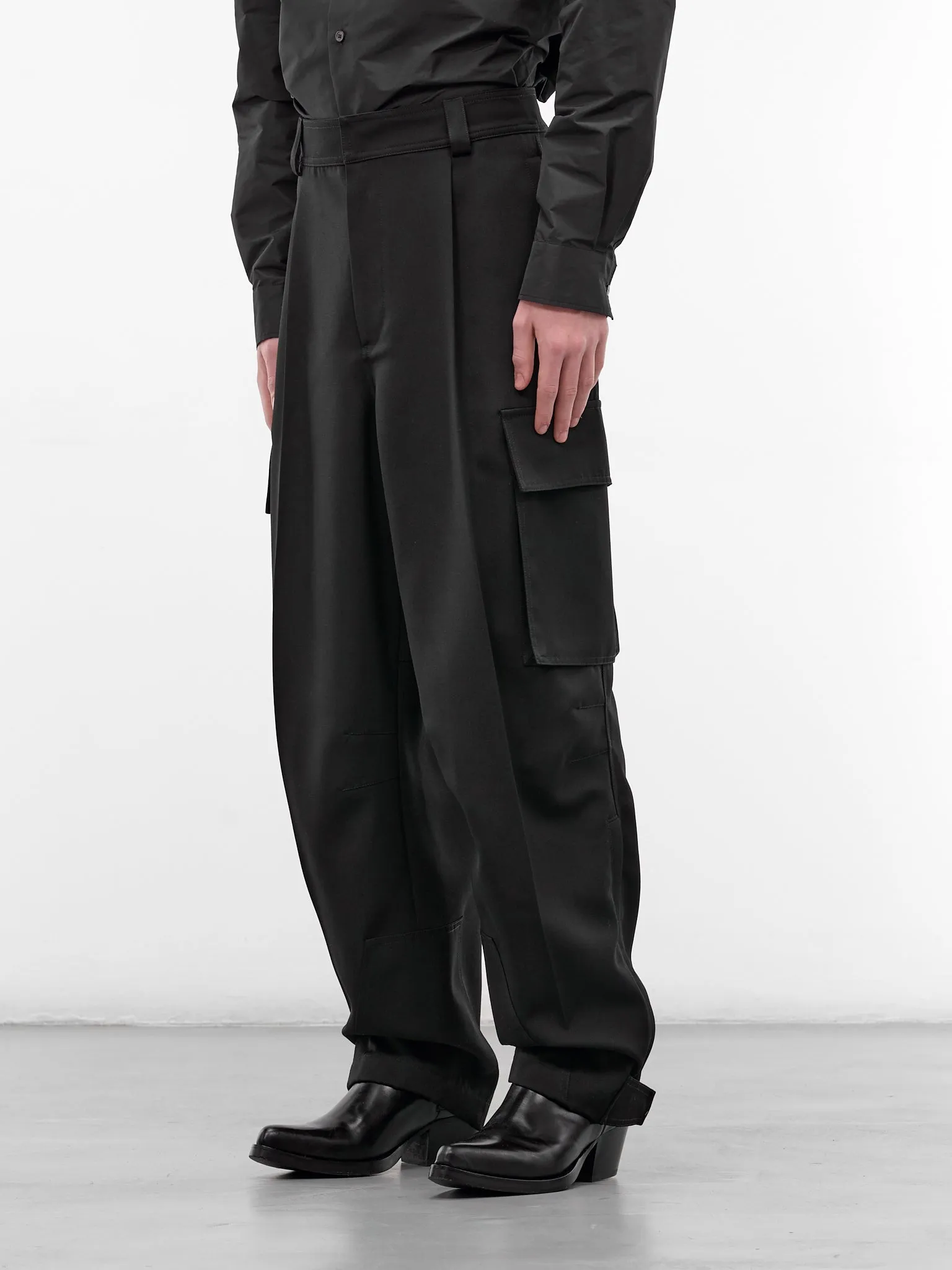 Black Cargo Pants (868888V6DH00-1010-BOUBLE-BLACK) sold by lorenzo product image thumbnail 2