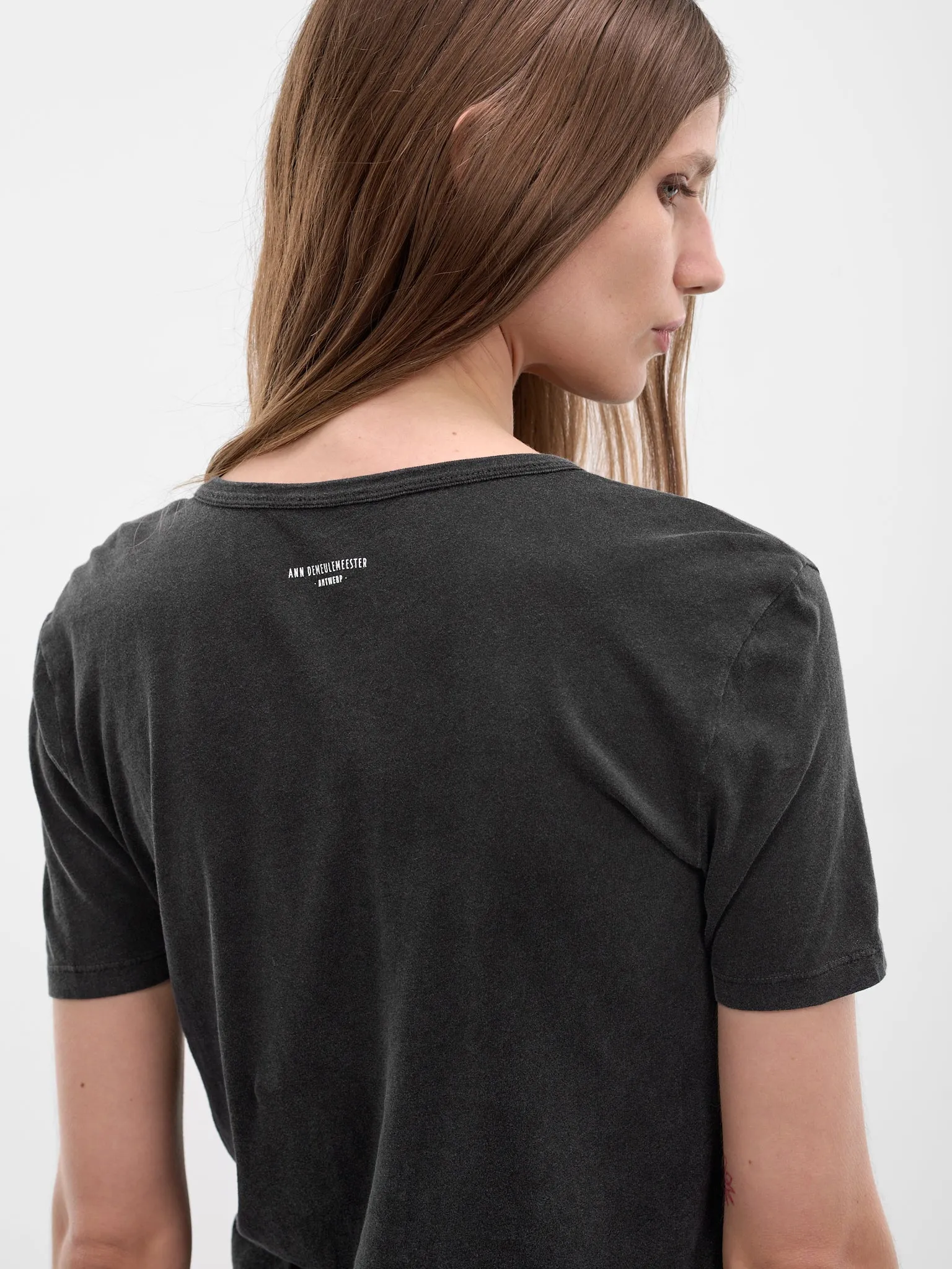 Floor Black Flocked Micro Tee (B0013923-FA740-FADED-BLACK) sold by lorenzo product image thumbnail 5