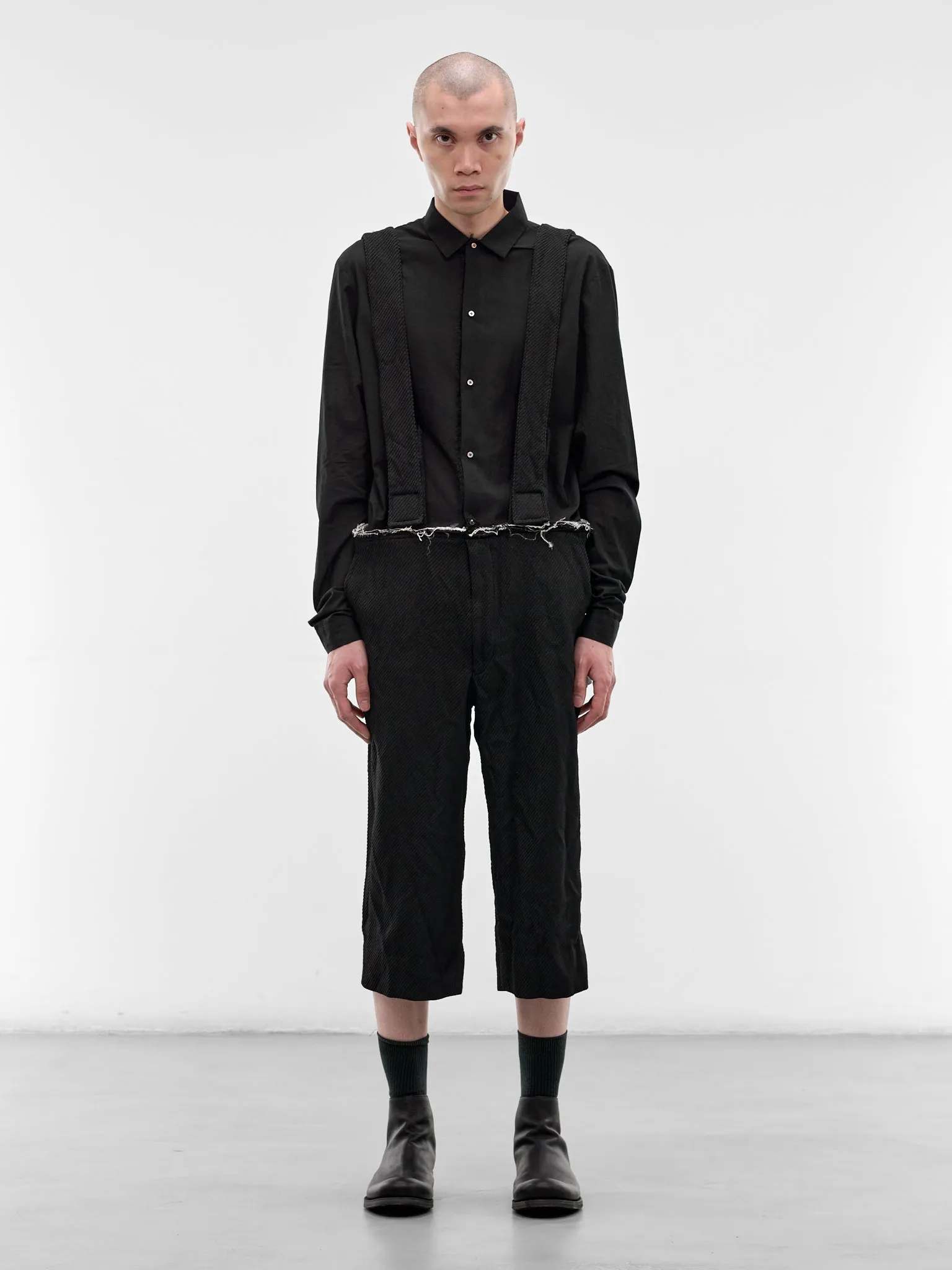 Black Suspenders Cropped Trousers (PQ-P040-S26-BLACK) sold by lorenzo