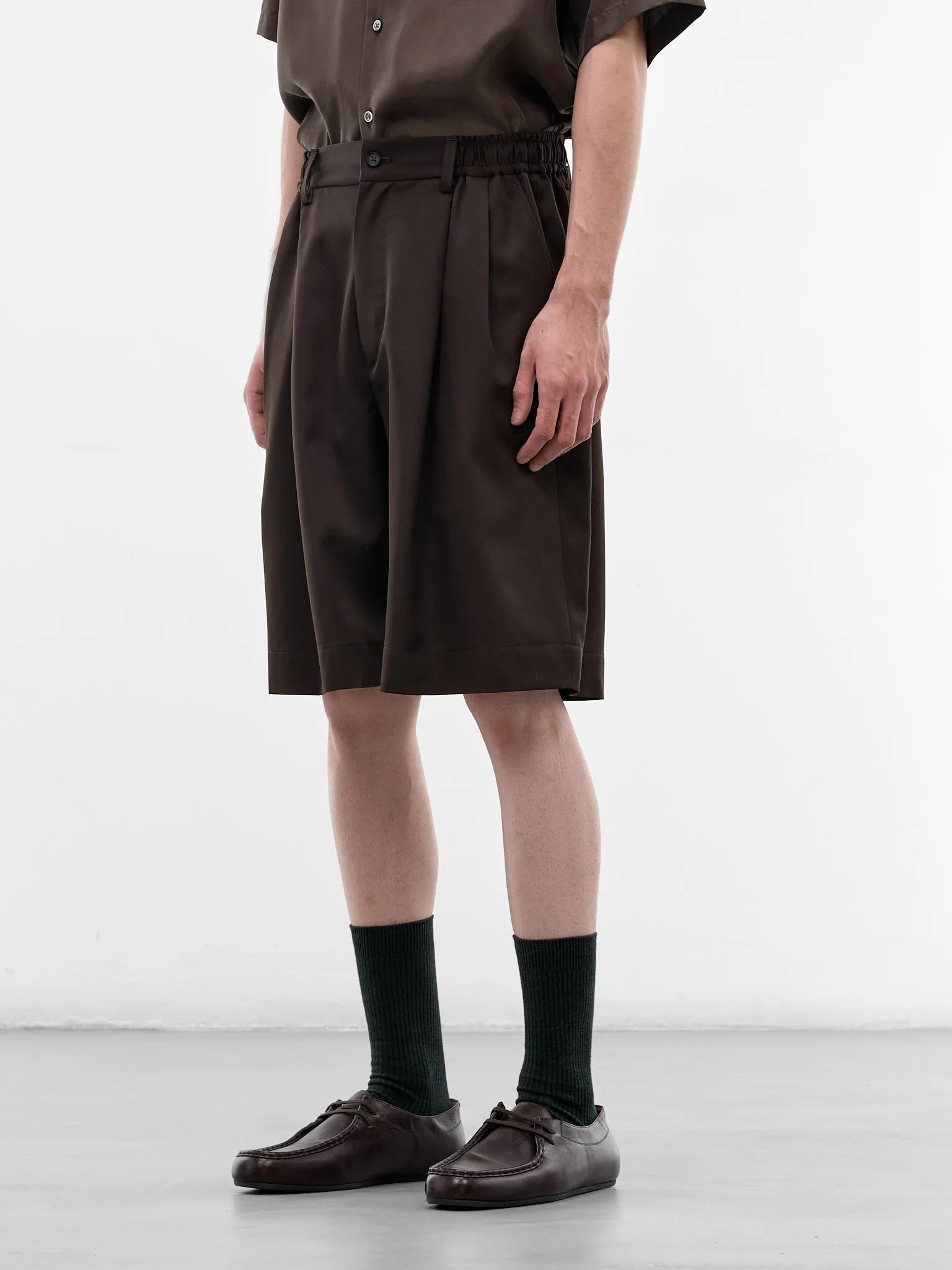 Brown Elasticated Waist Wool Shorts (ST-1435-DARK-BROWN) sold by lorenzo product image thumbnail 2