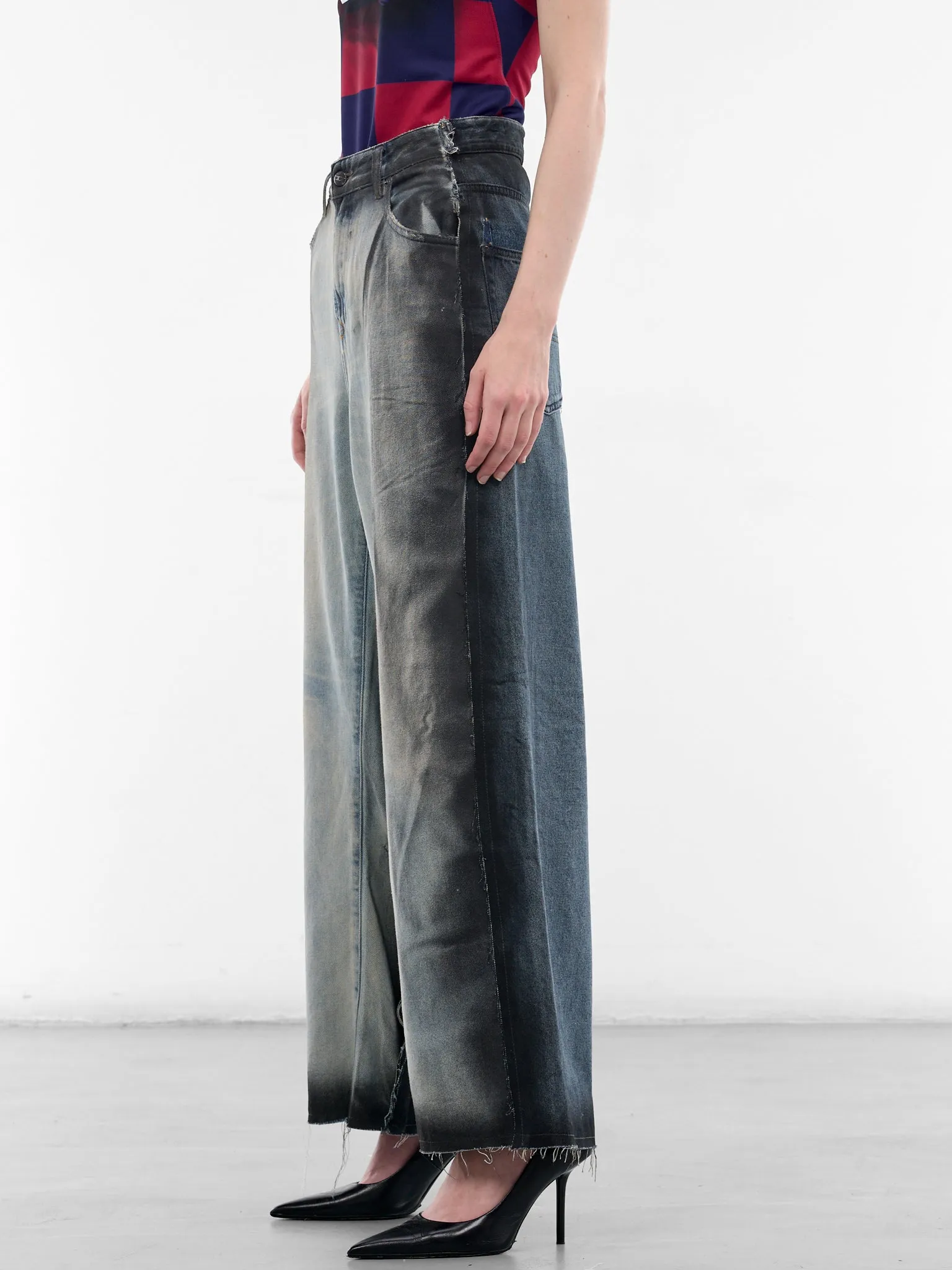 Sprayed New Denim Jeans (PT09DE11USBL-BLUE-SPRAYED) sold by lorenzo product image thumbnail 2