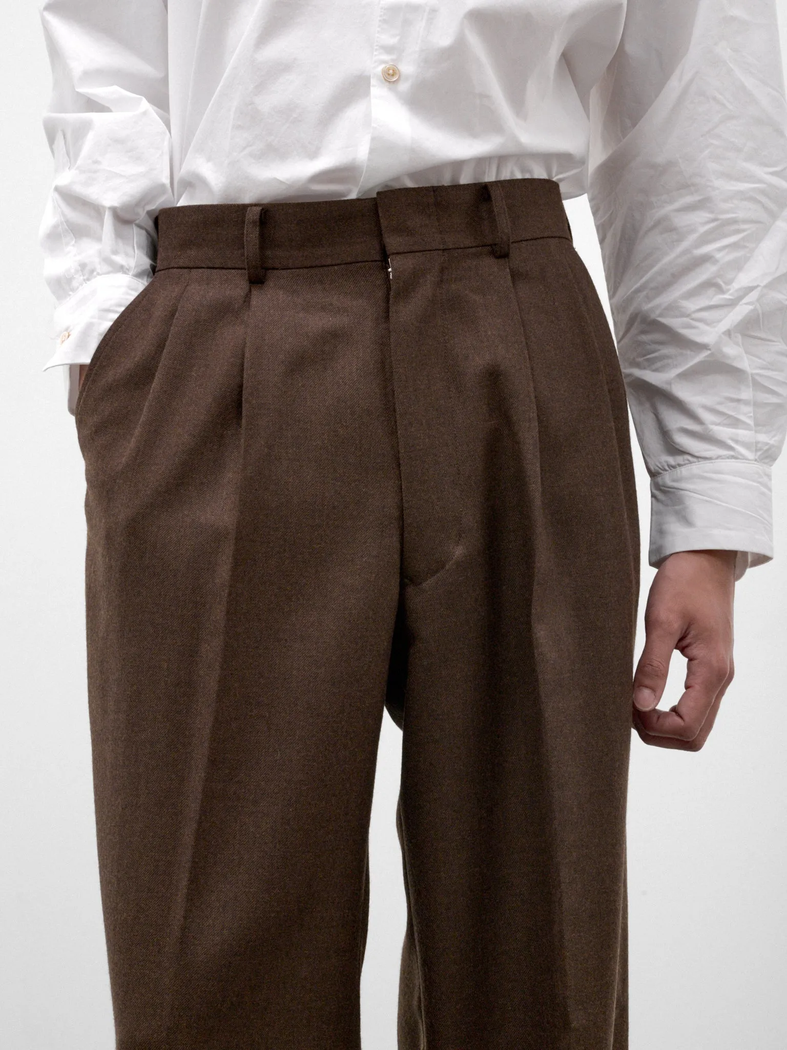 Brown Wool Pleated Wide Trousers (WR-P031-W26-BROWN) sold by lorenzo product image thumbnail 4