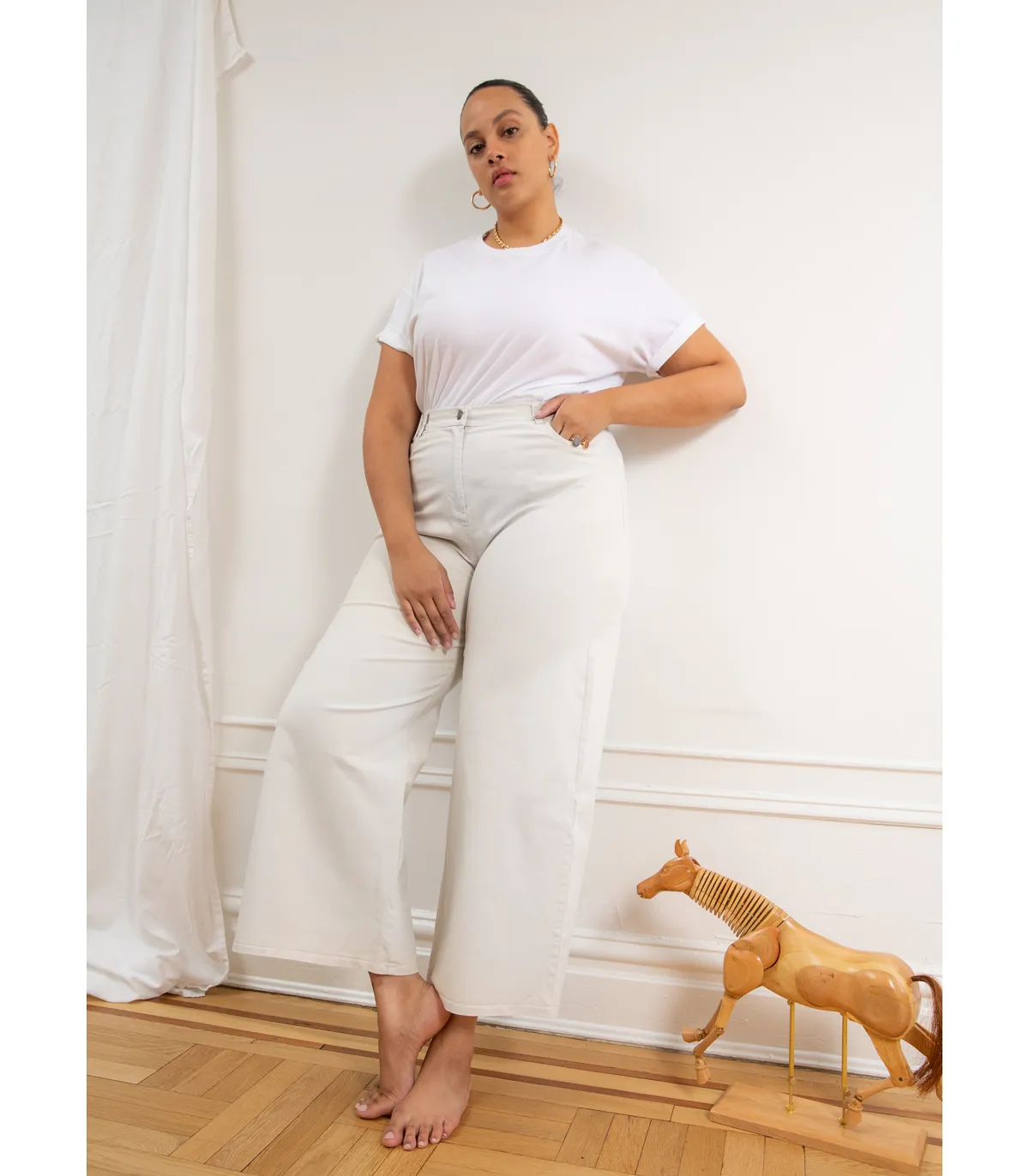 Toni Wide Ankle Pants - White sold by Loup