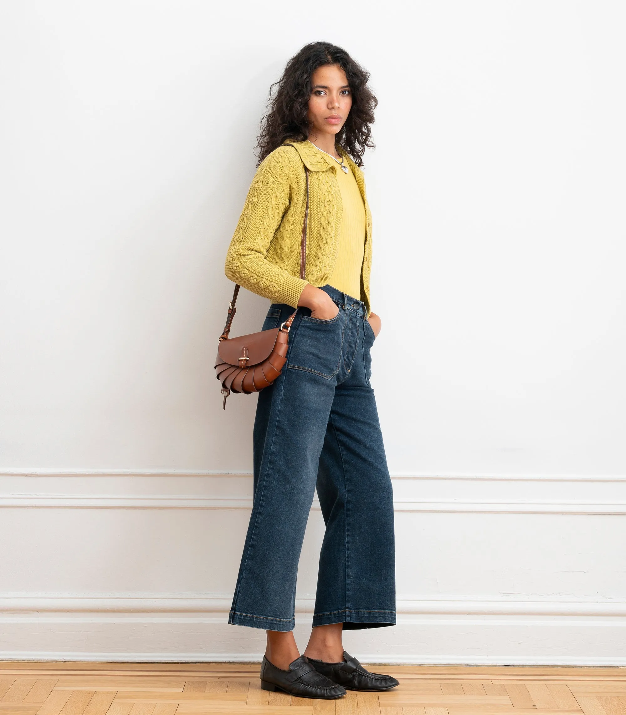 Simone Wide Crop Jeans - Cowboy Wash sold by Loup product image thumbnail 4