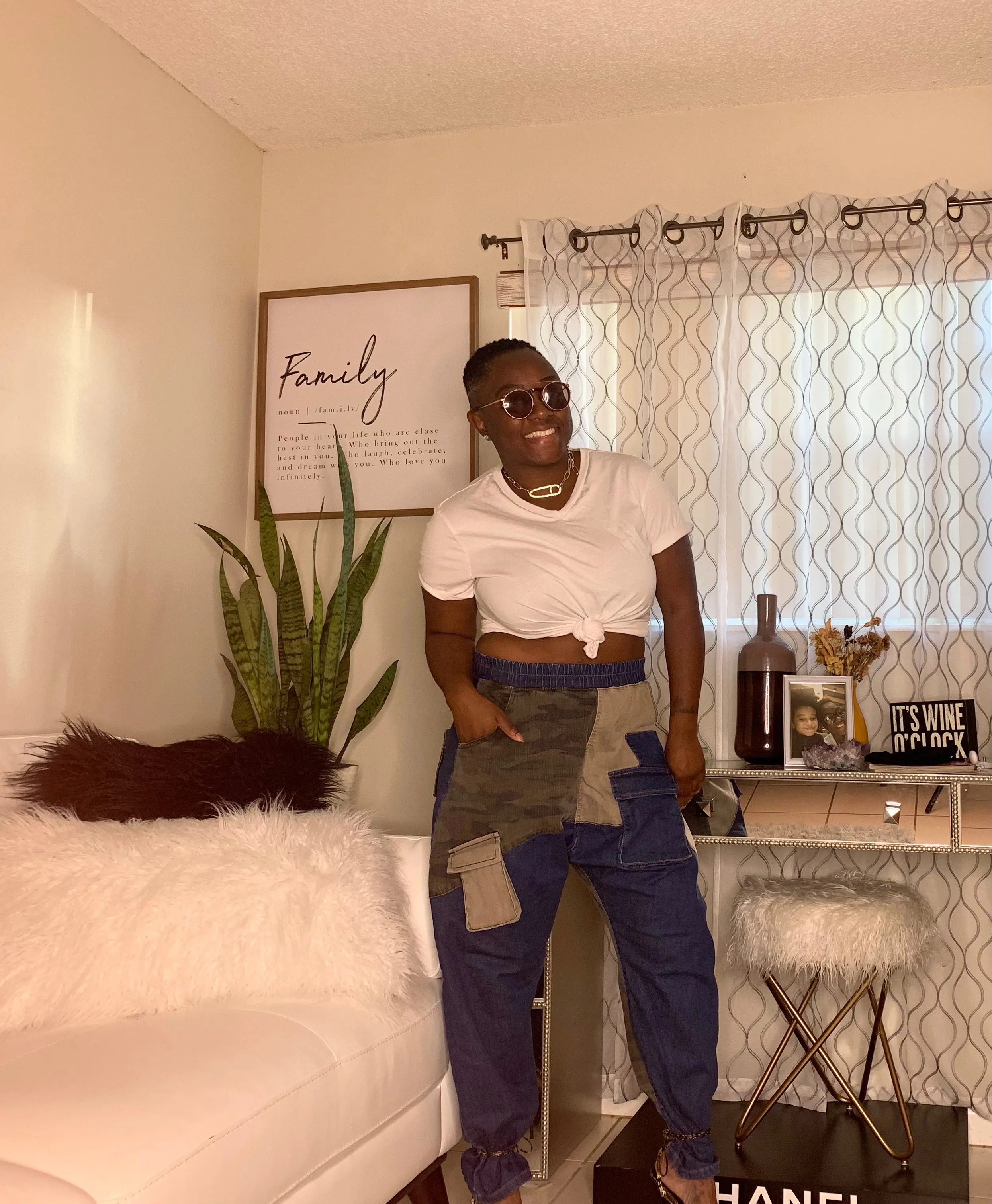 Cargo me please sold by love J