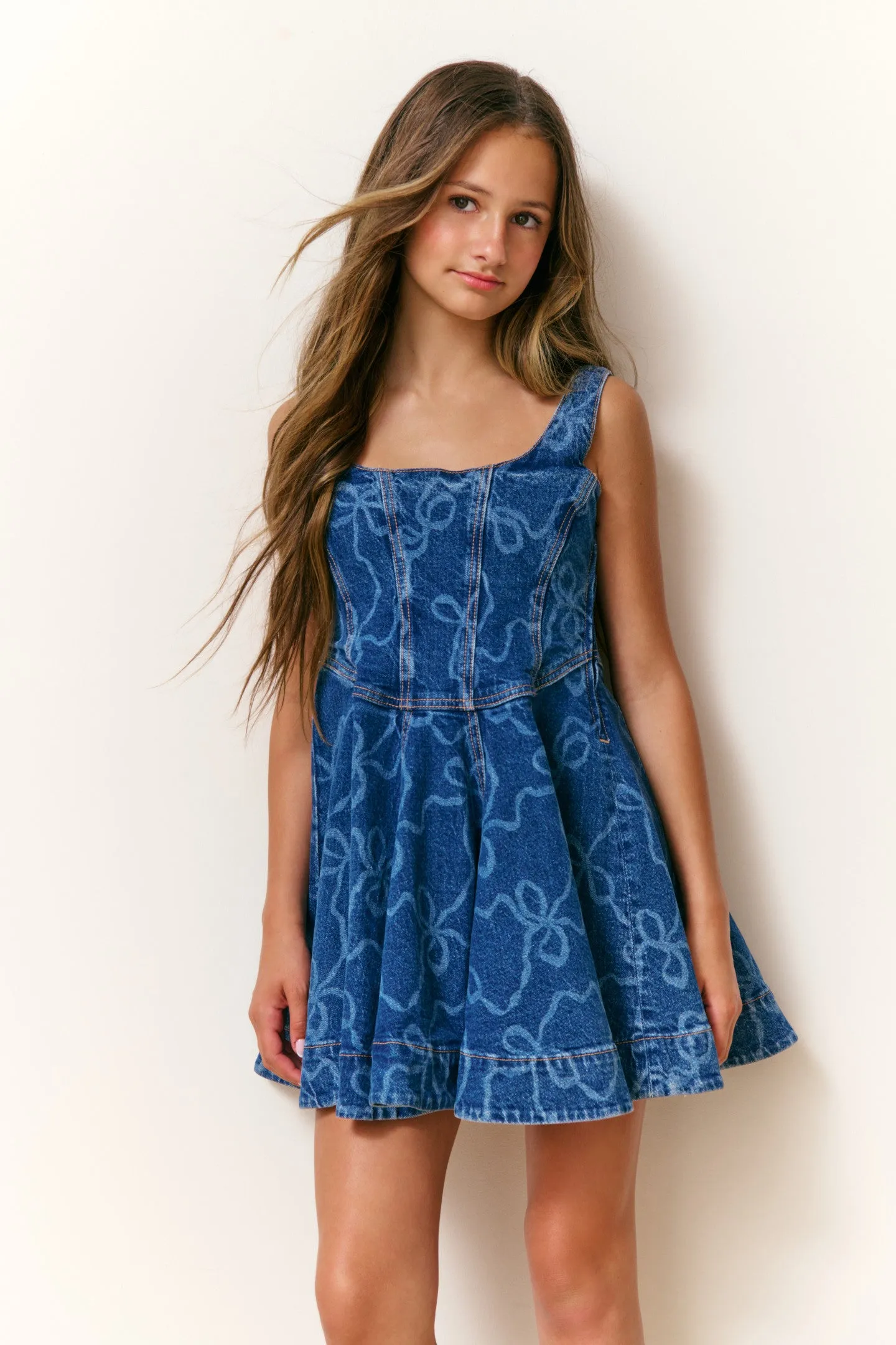 Girls Liliette Denim Bow Dress sold by LoveShackFancy product image thumbnail 2