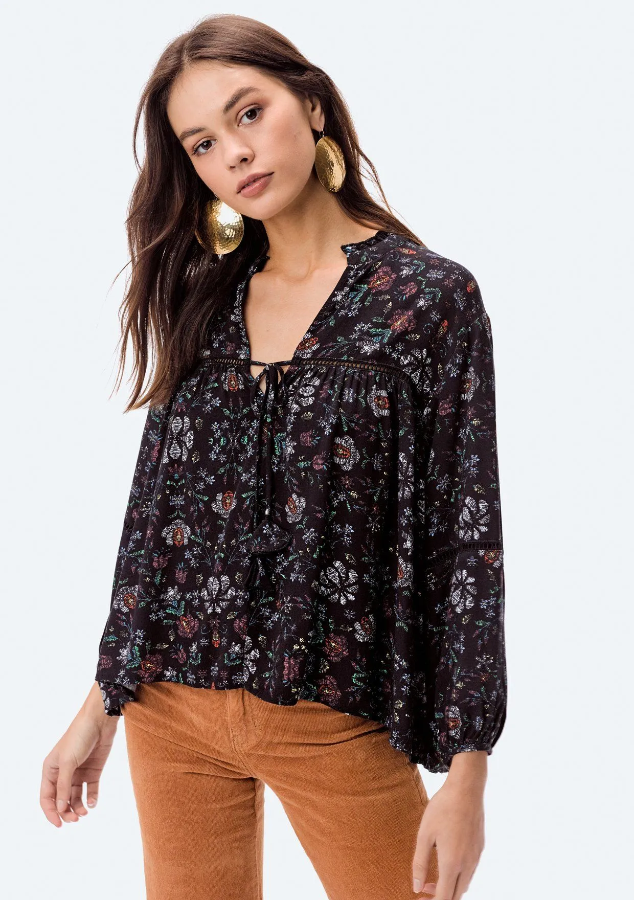 Sanne Floral Top sold by lovestitch product image thumbnail 2
