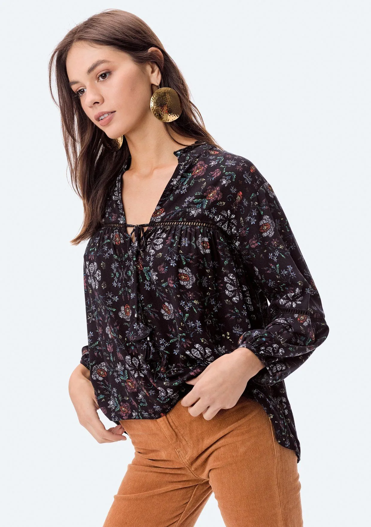 Sanne Floral Top sold by lovestitch product image thumbnail 3