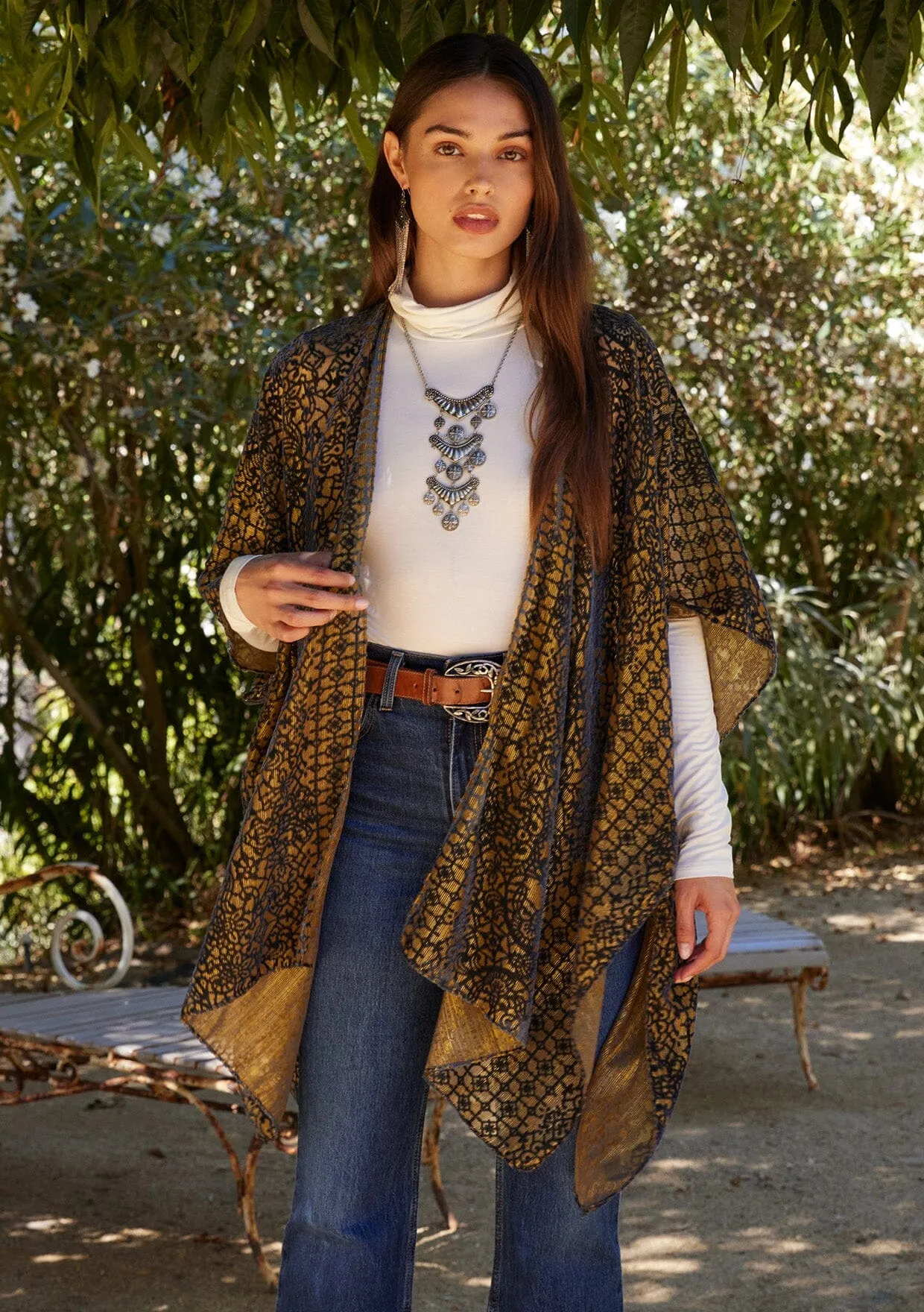 Lucky Velvet Burnout Kimono sold by lovestitch product image thumbnail 4