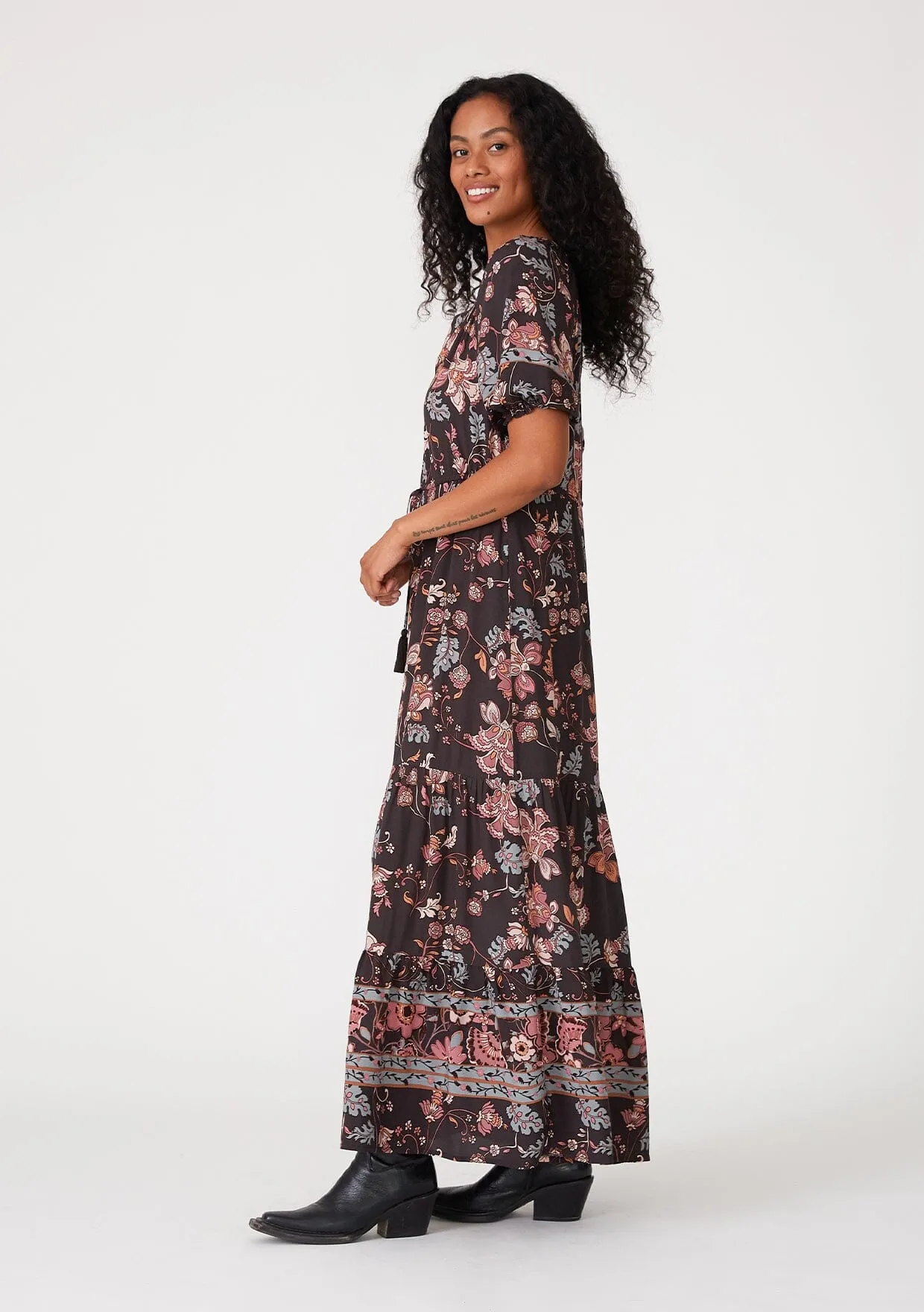 Ellie Maxi Dress sold by lovestitch product image thumbnail 4