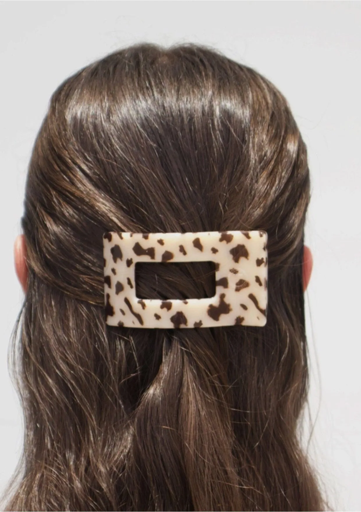TELETIES - Tortoise Small Flat Rectangle Hair Clip sold by lovestitch product image thumbnail 3