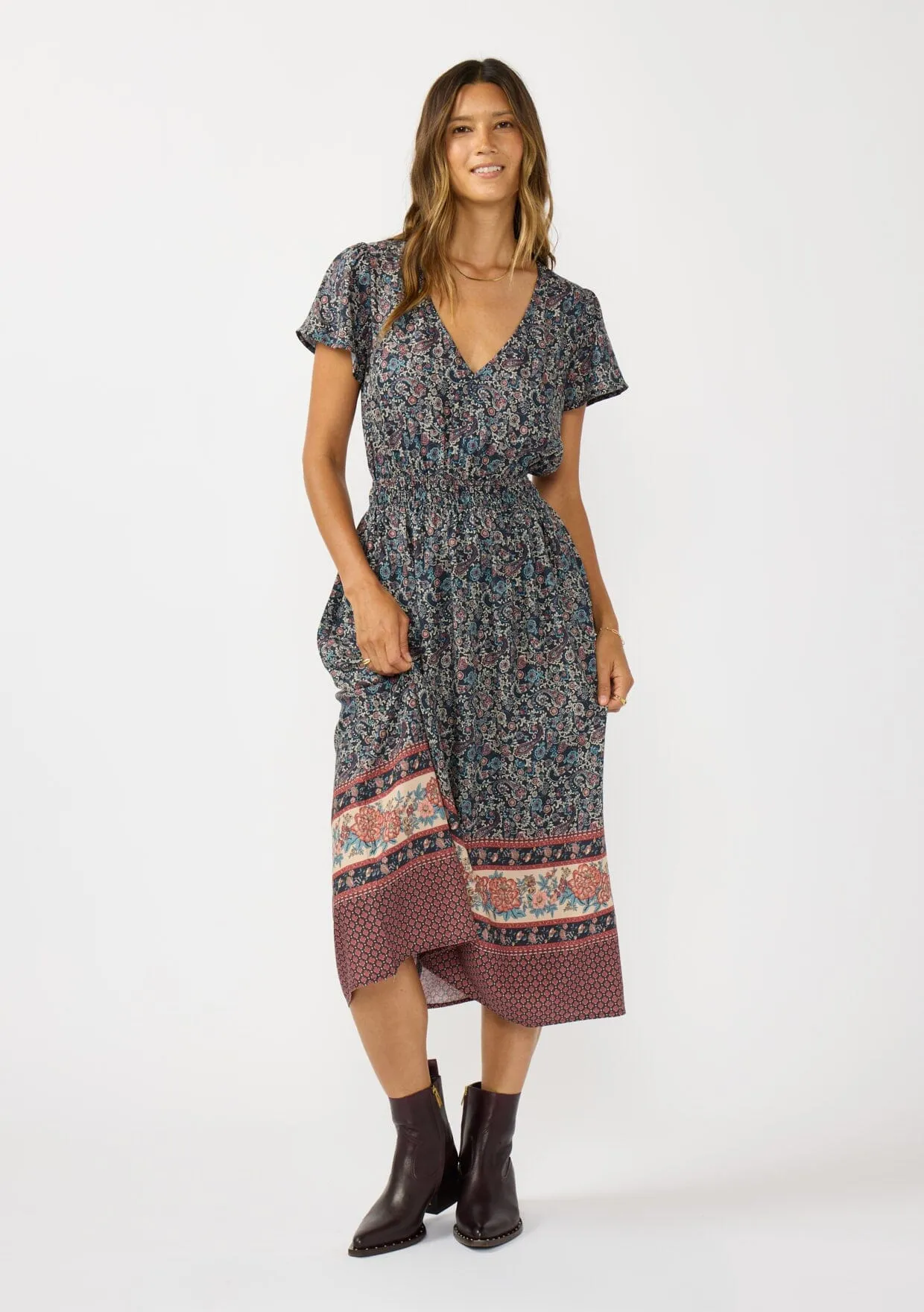 Elodie Midi Dress sold by lovestitch product image thumbnail 4