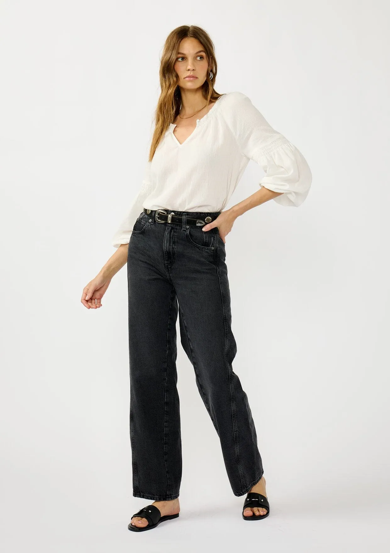 Savannah Breeze Blouse sold by lovestitch product image thumbnail 5