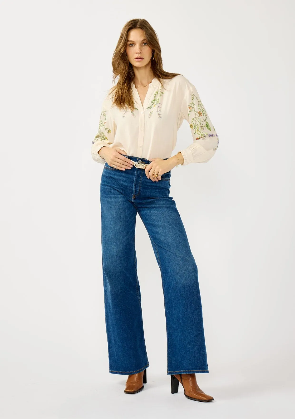 Livia Floral Blouse sold by lovestitch product image thumbnail 2