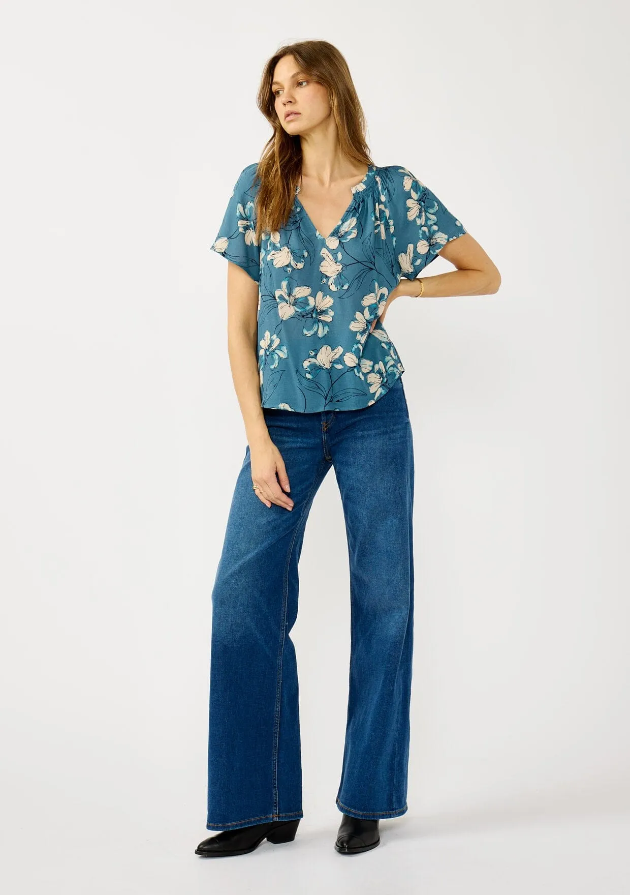 Trailing Blossom Top sold by lovestitch product image thumbnail 5