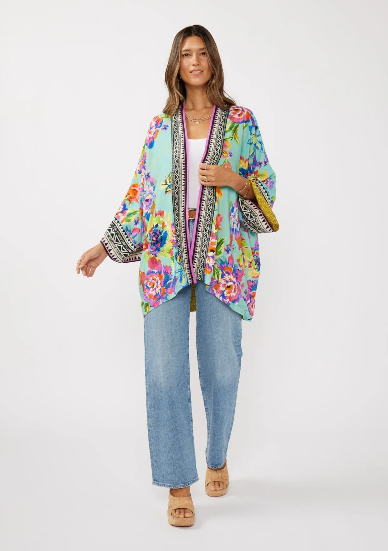 Belize Reversible Kimono sold by lovestitch product image thumbnail 4