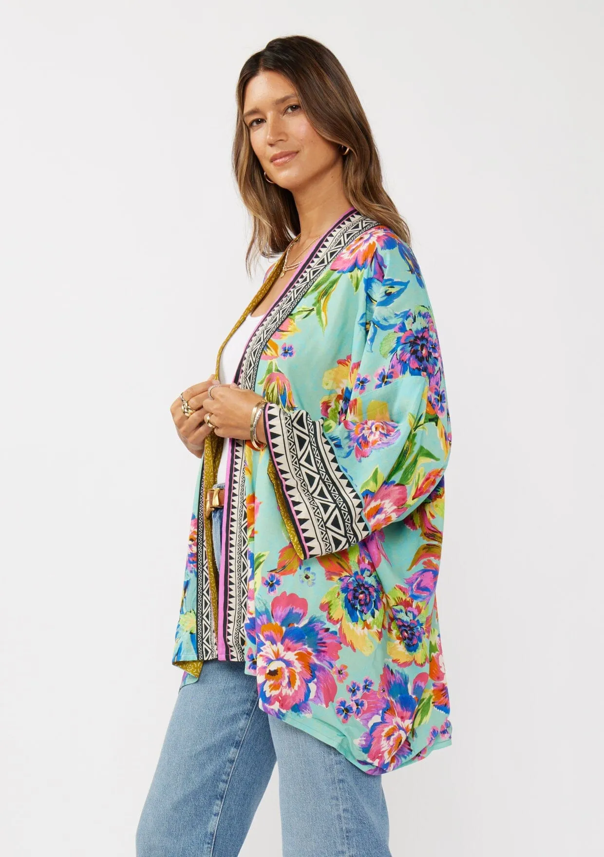 Belize Reversible Kimono sold by lovestitch product image thumbnail 2