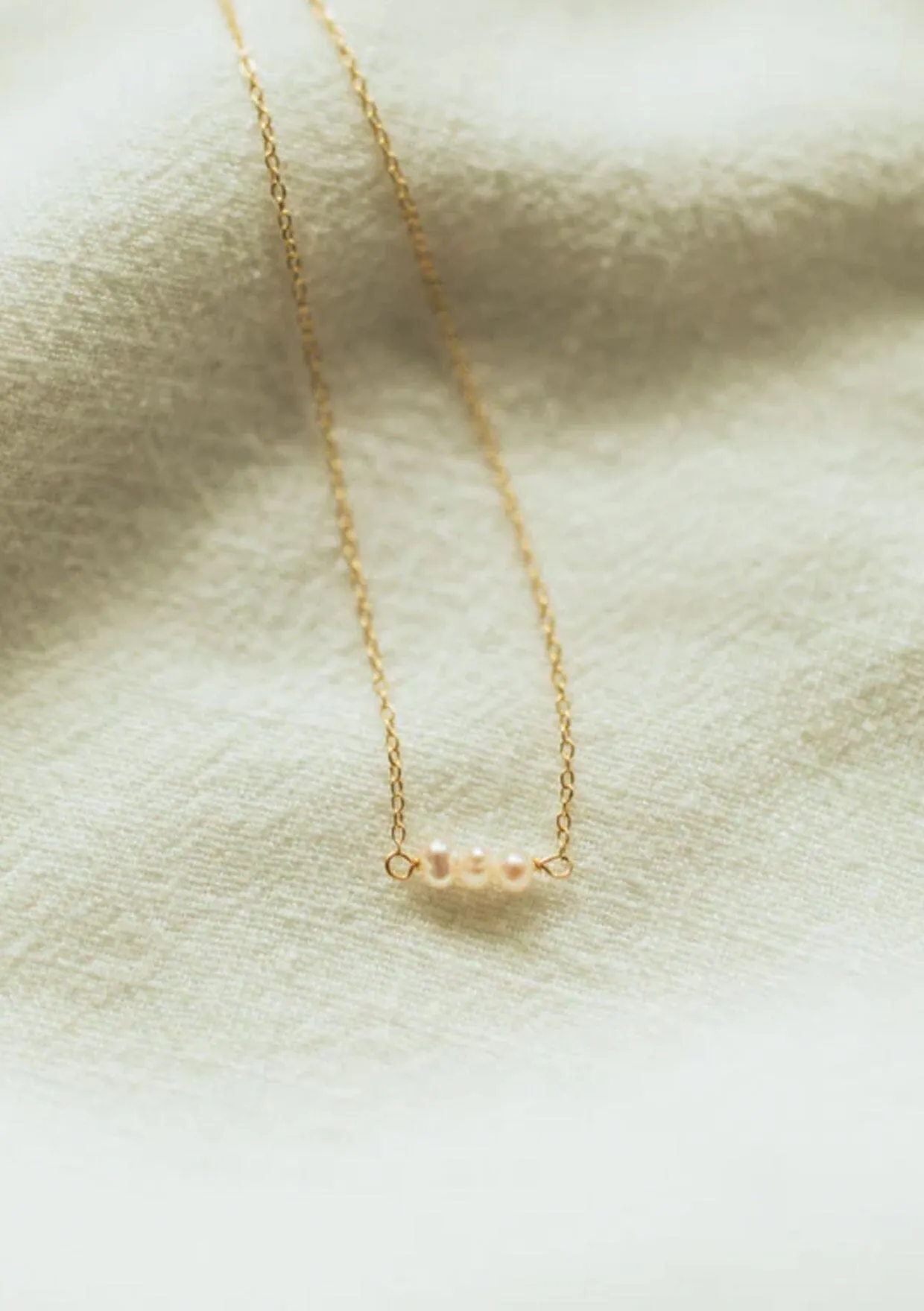 The Salty Gem Abi Pearl Necklace sold by lovestitch product image thumbnail 2