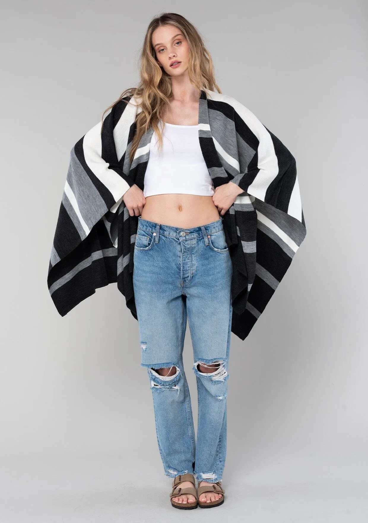 Briget Poncho sold by lovestitch product image thumbnail 5