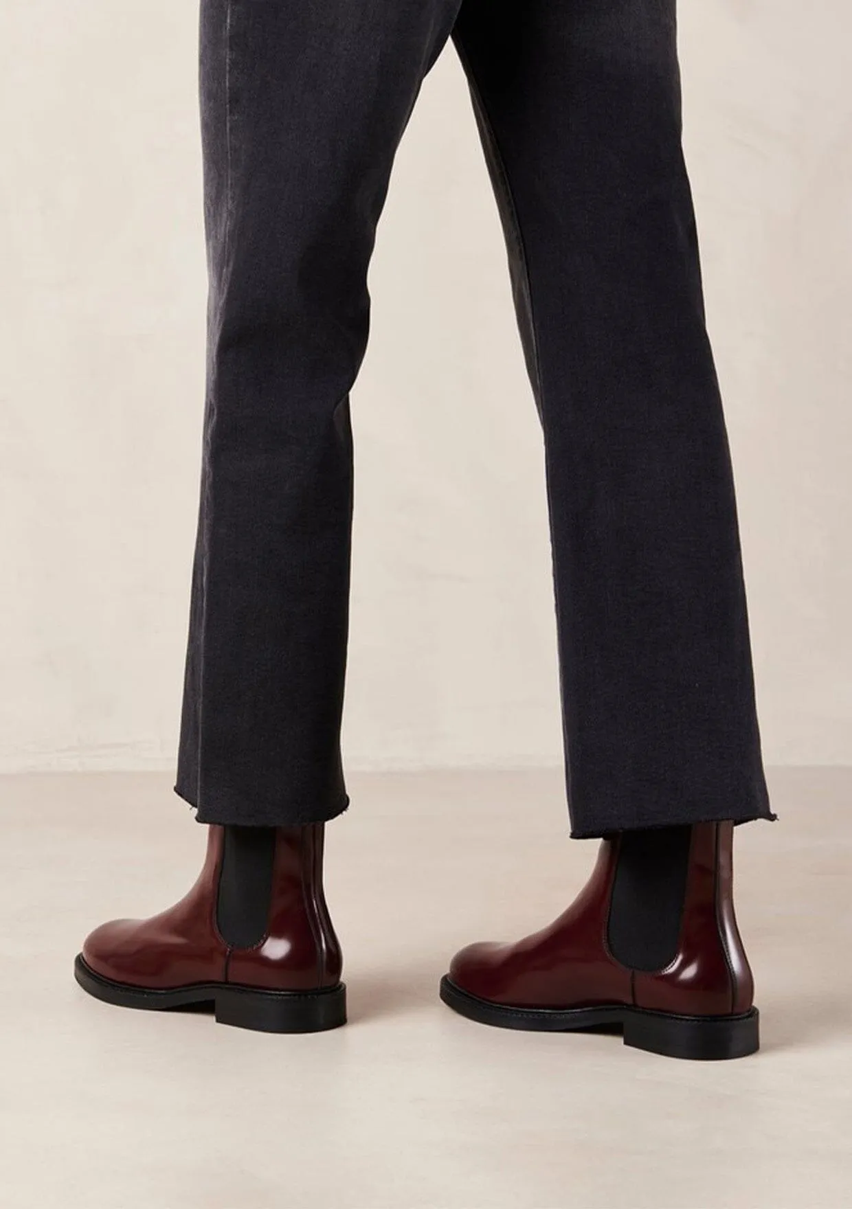 ALOHAS Lanz Leather Ankle Boots sold by lovestitch product image thumbnail 2