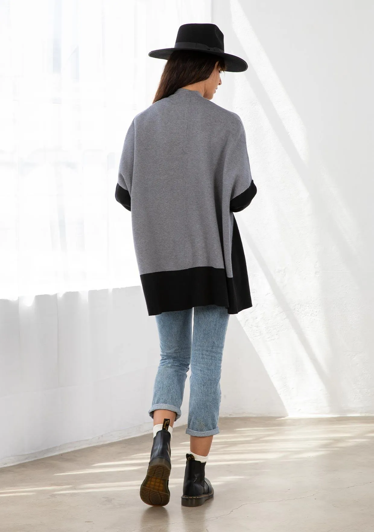 Freeport Colorblock Cardigan sold by lovestitch product image thumbnail 2