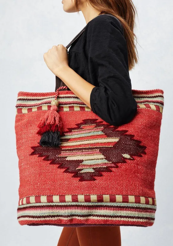 Paradise Valley Tote sold by lovestitch