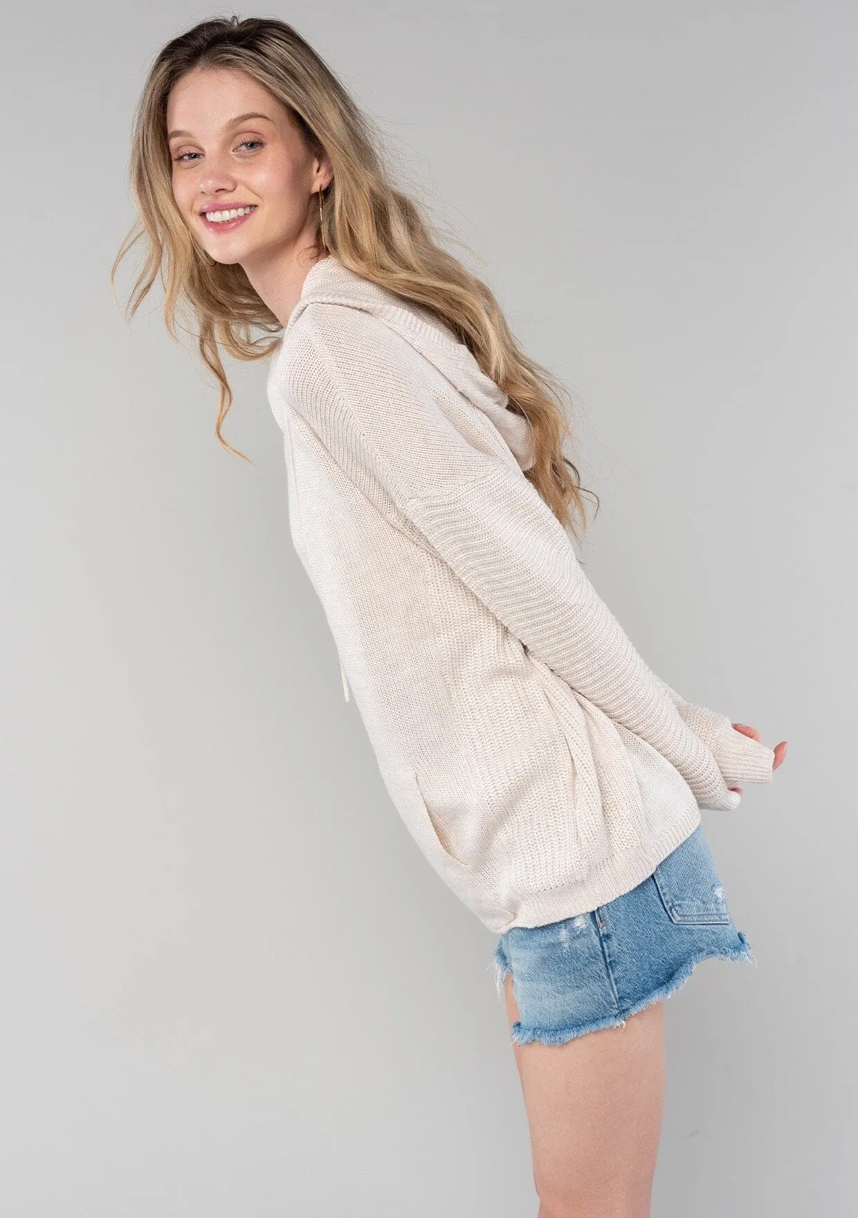 Silas Pullover sold by lovestitch product image thumbnail 4