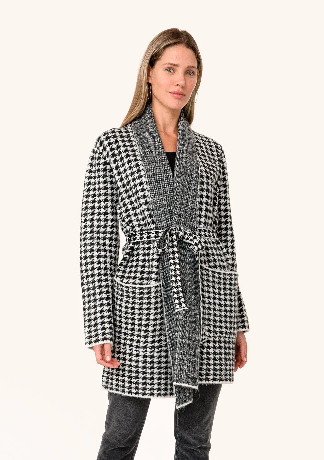 Presley Houndstooth Shawl Cardigan sold by lovestitch product image thumbnail 4
