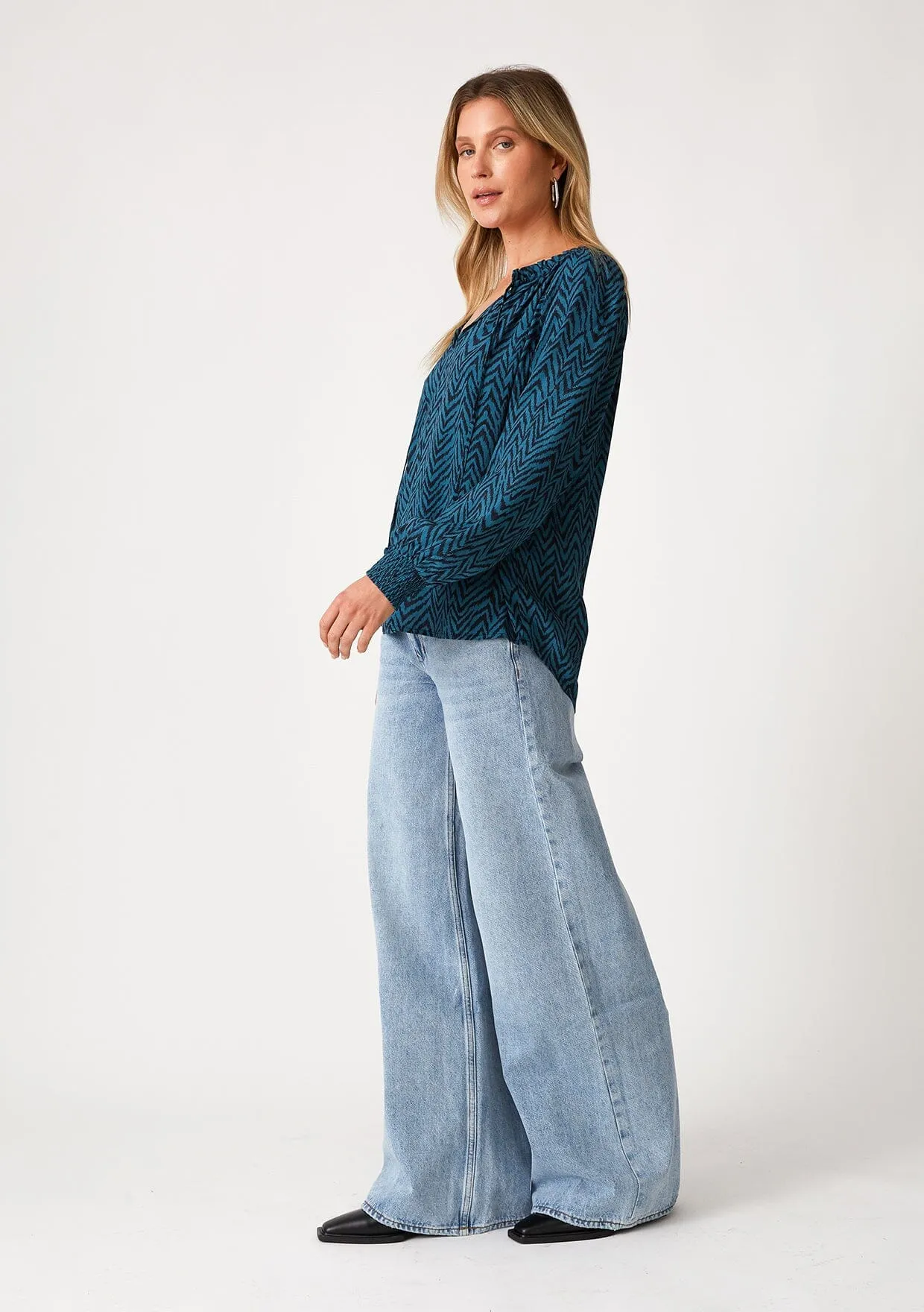 Vanya Blouse sold by lovestitch product image thumbnail 3