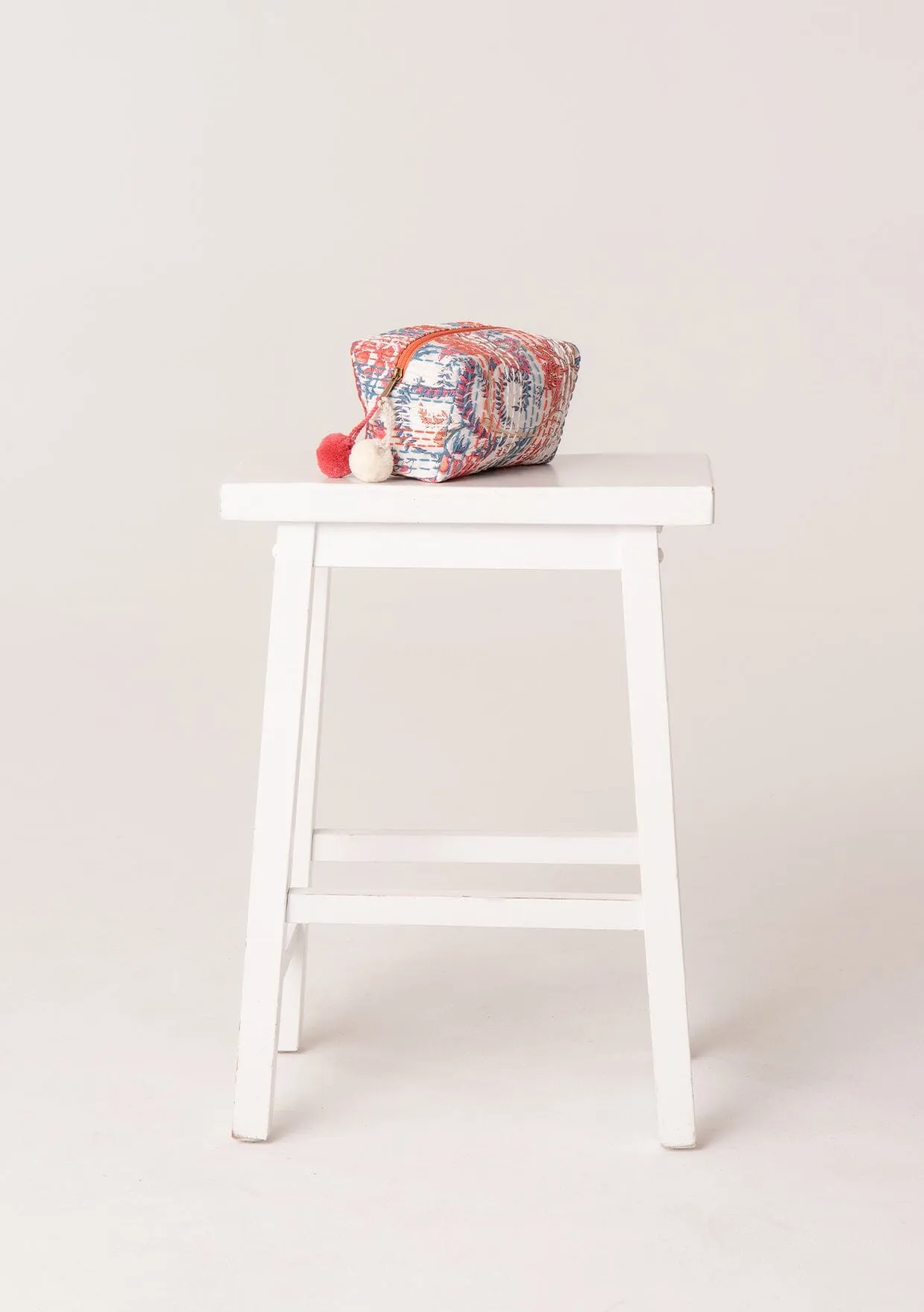 Riley Makeup Bag sold by lovestitch product image thumbnail 2