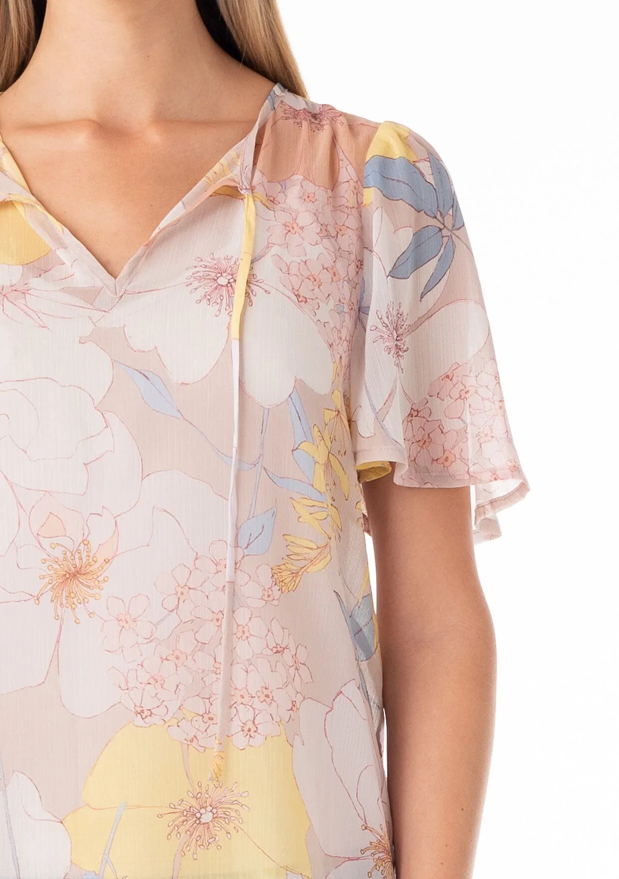 Bisou Floral Blouse sold by lovestitch product image thumbnail 4