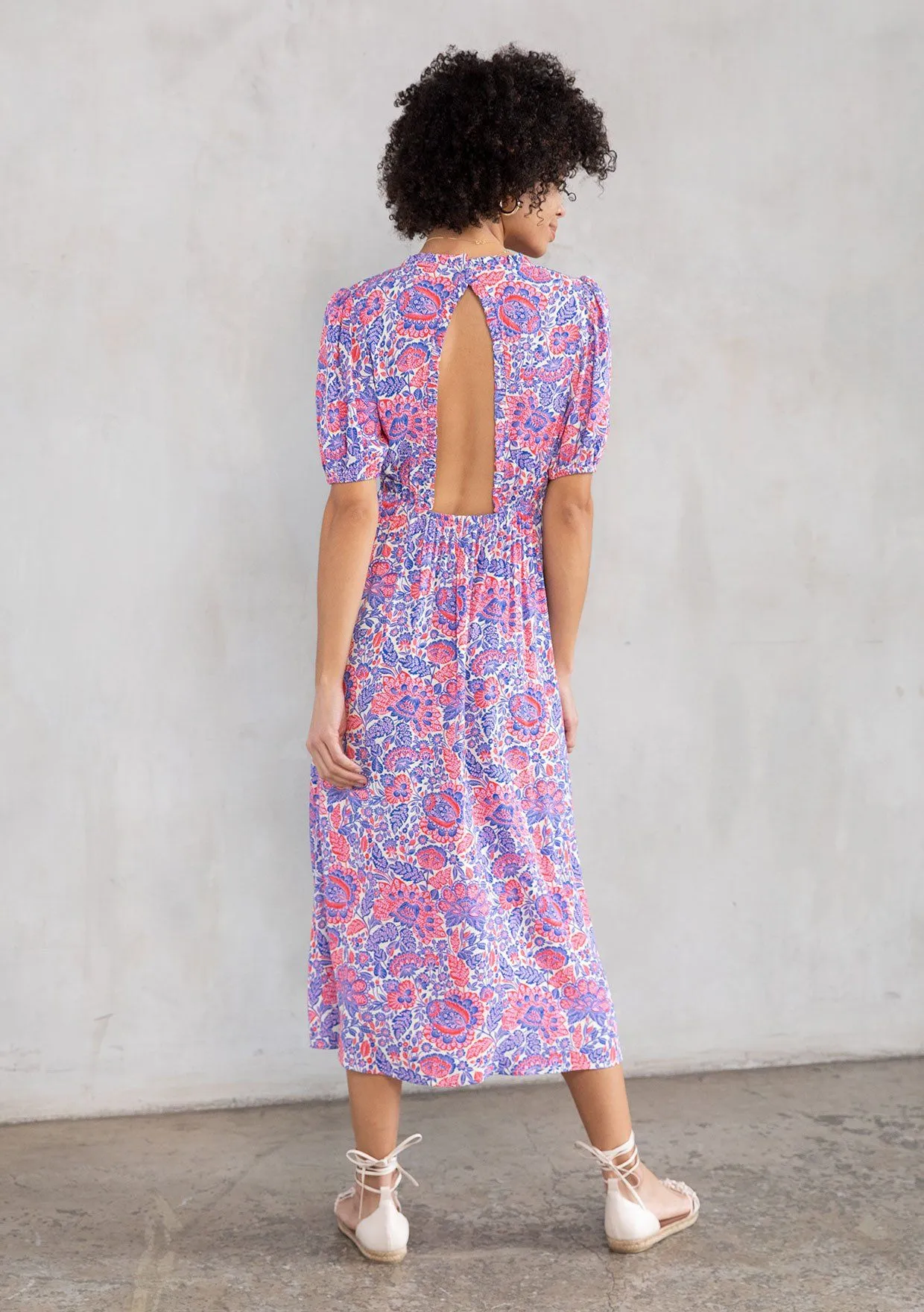 Sidra Puff Sleeve Midi Dress sold by lovestitch product image thumbnail 2