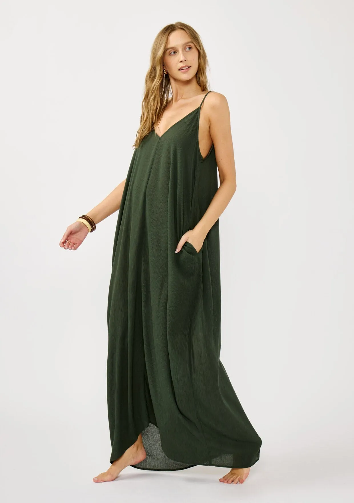Weekend Mila Maxi Dress sold by lovestitch product image thumbnail 4