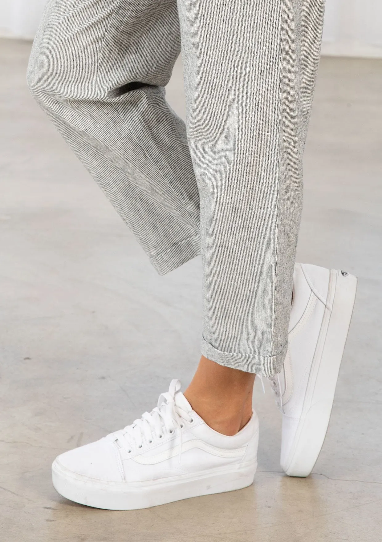 Aiden Linen Stripe Pant sold by lovestitch product image thumbnail 2